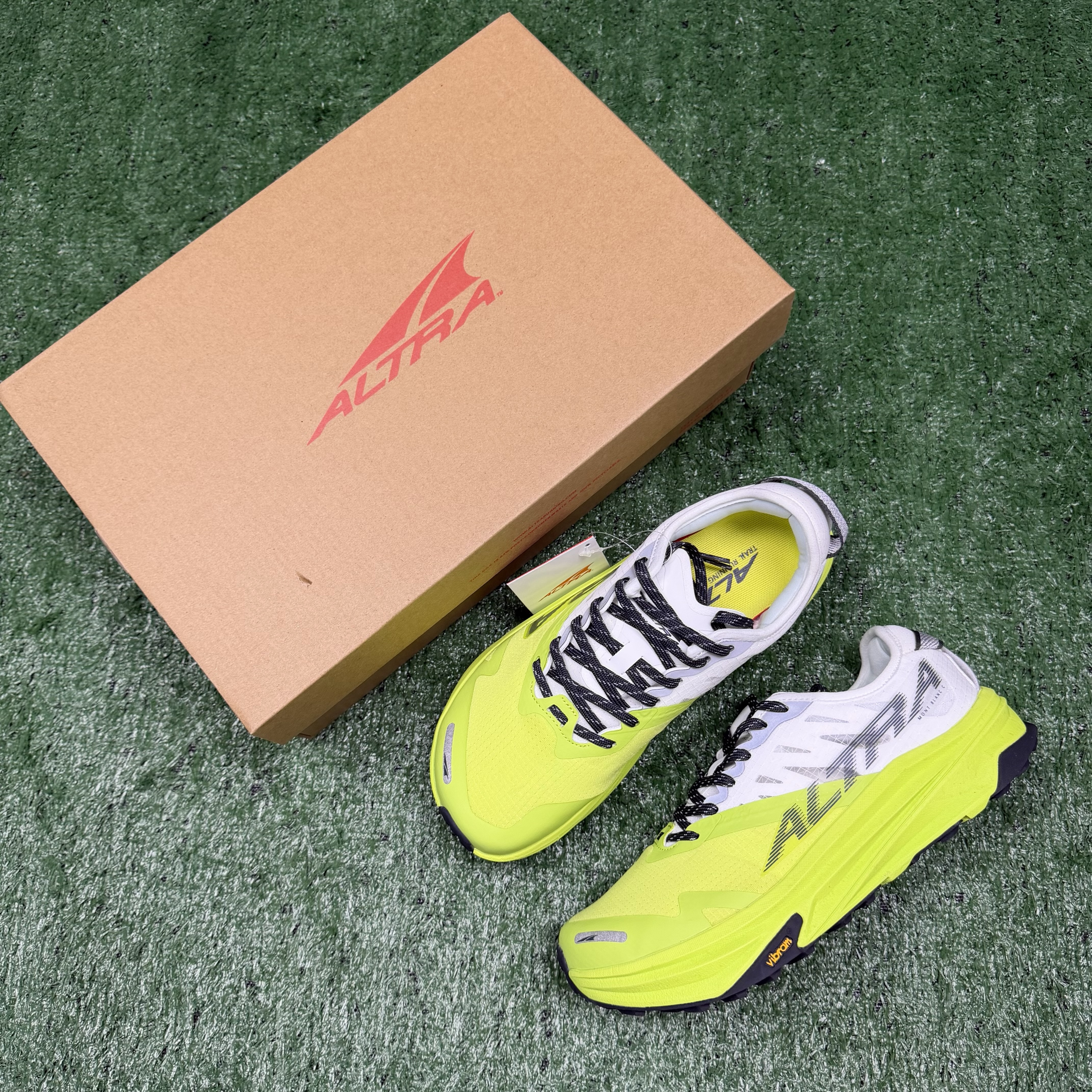 Altra Mont Blanc Carbon