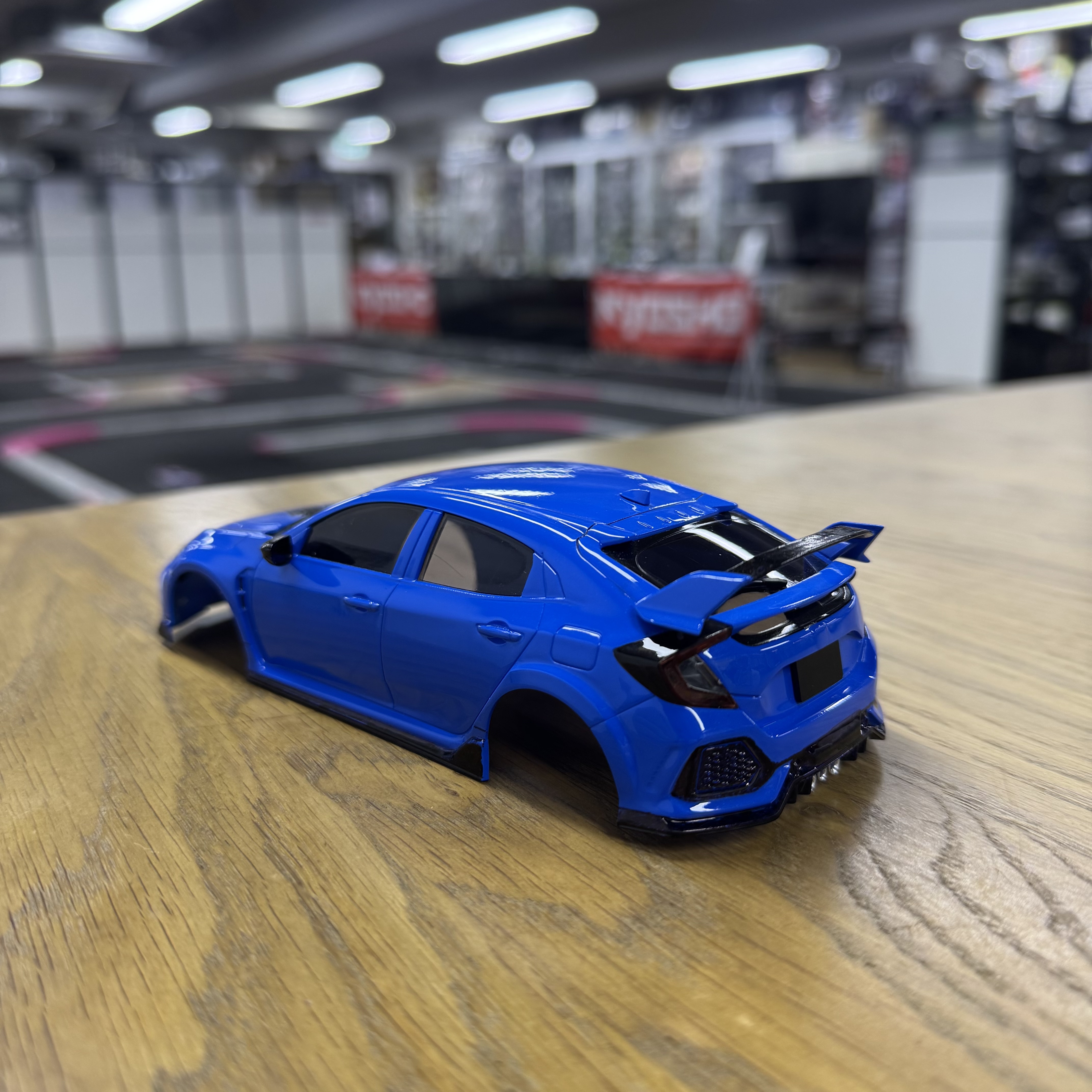 Honda CIVIC TypeR FK8 Blue
