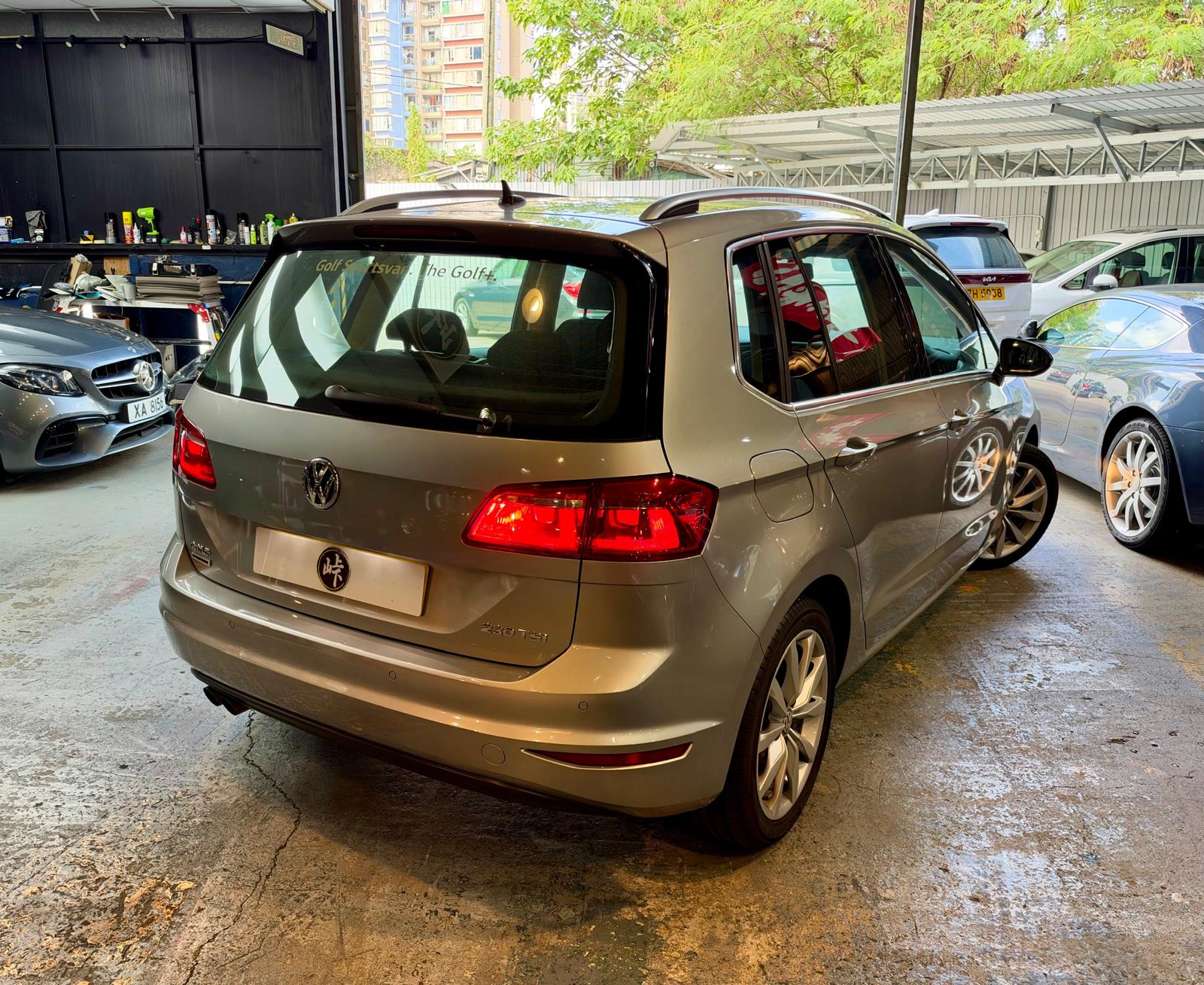 Volkswagen Golf Sportsvan 230 TSI 2017