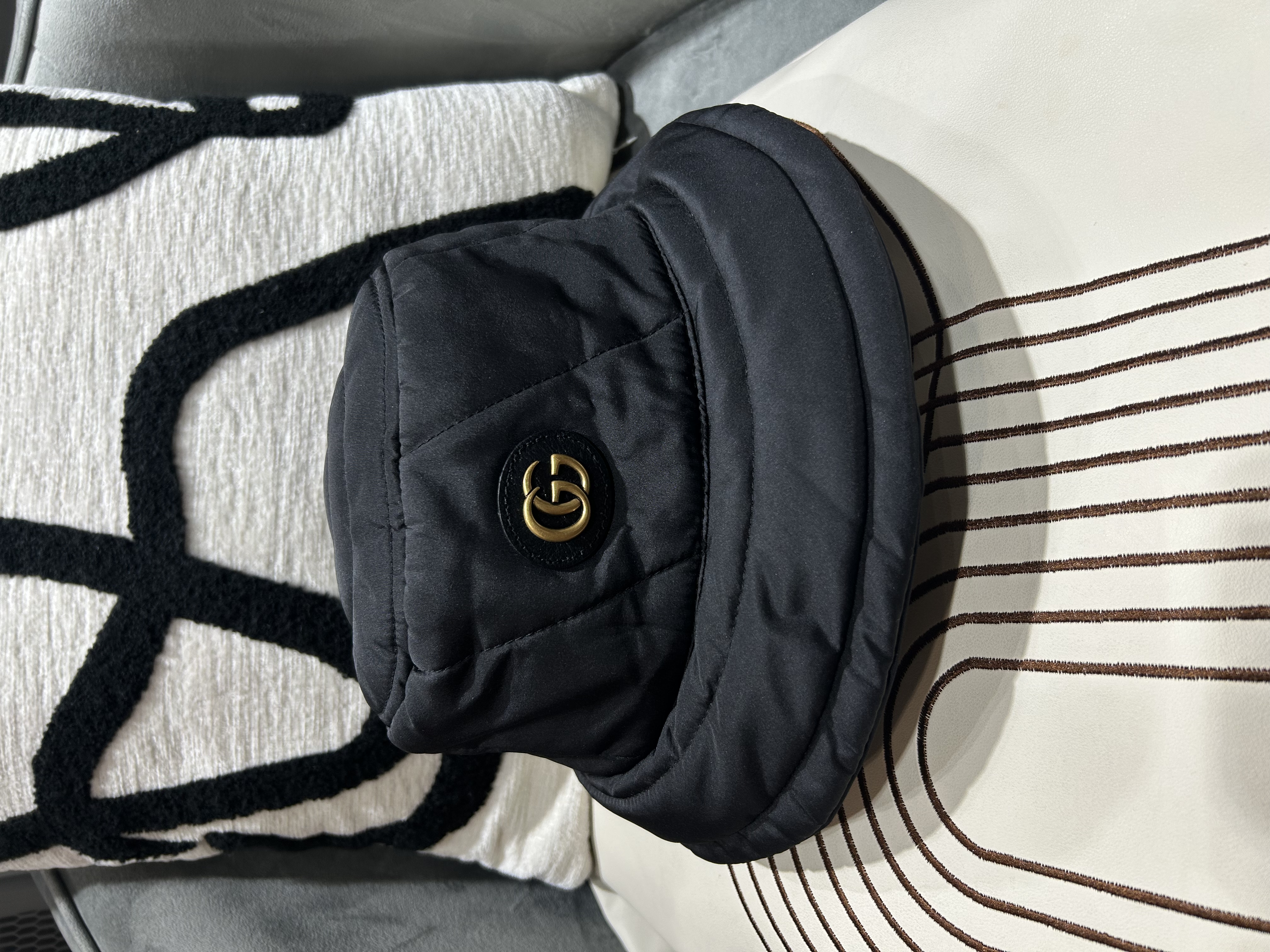 全新 Gucci bucket hat gg marmont nylon 100%Authentic ,100%new全新  ✅塵袋✅tap booklet