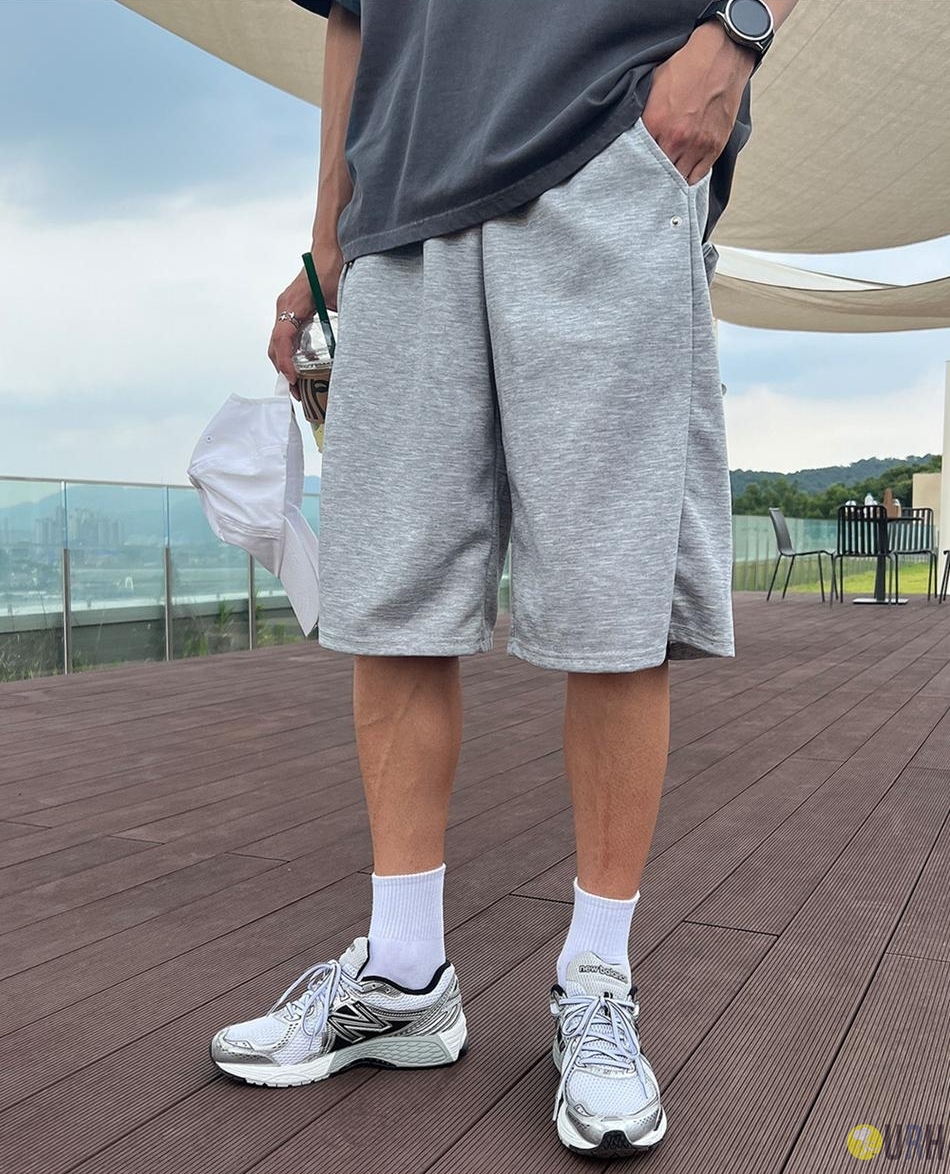 【100%保證韓國直送】Two-Way Snap Button 側開扣寬鬆衛衣料 Bermuda Shorts 🩳 [2 color] RG165945