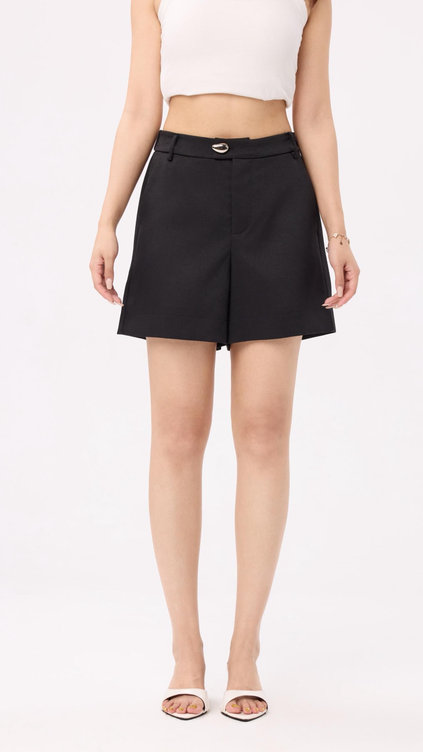 13141346 Refined High-Waist Tailored Shorts