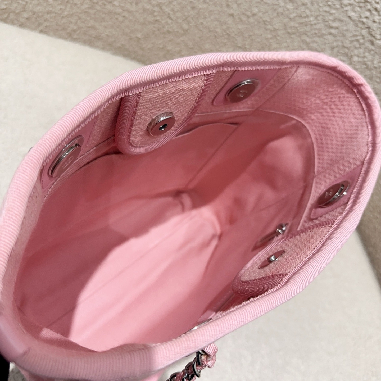 pre owned chanel tote bag