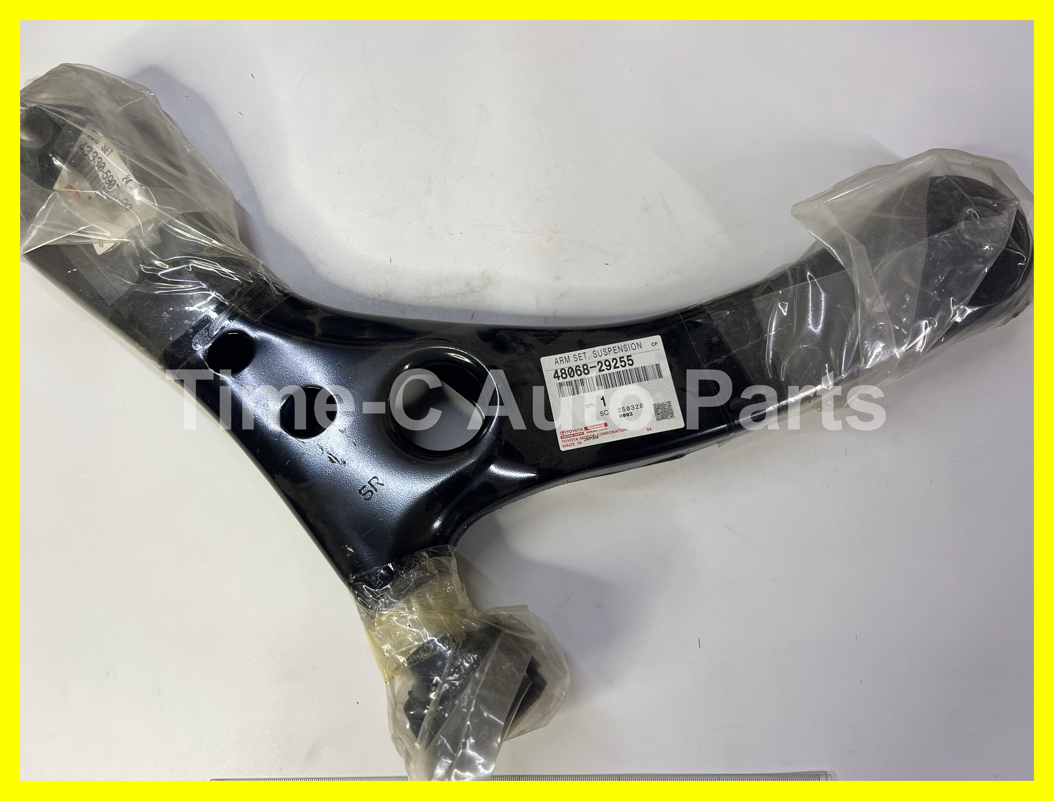 右下叉架 48068-29255 - Toyota Noah Voxy 80系