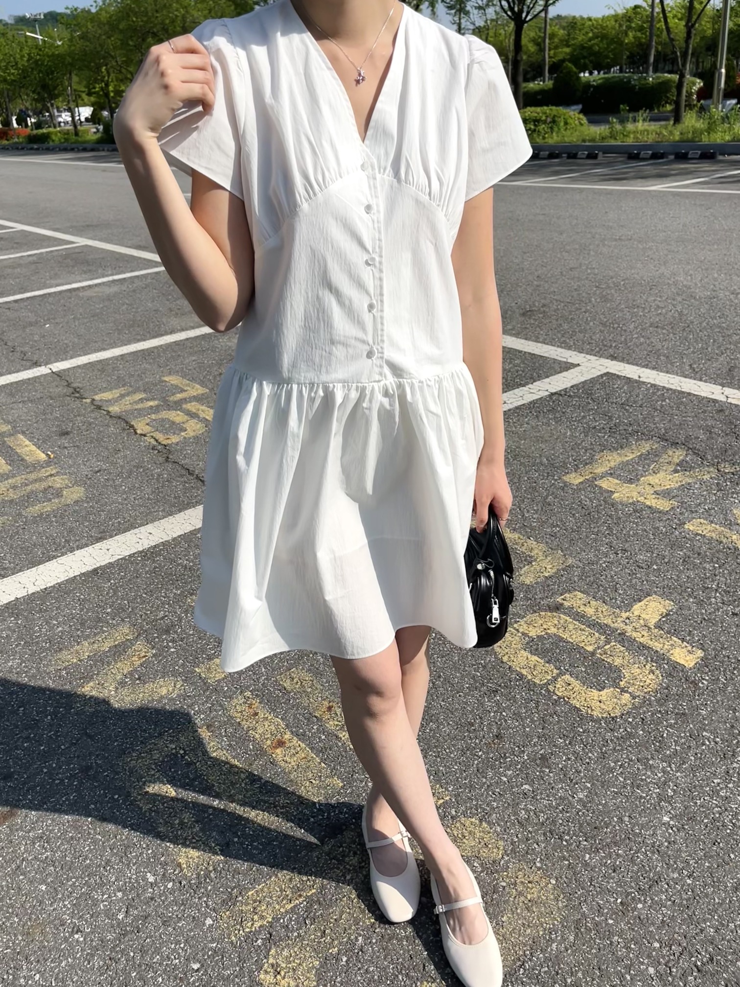 Airy Button Front Long Dress (White)