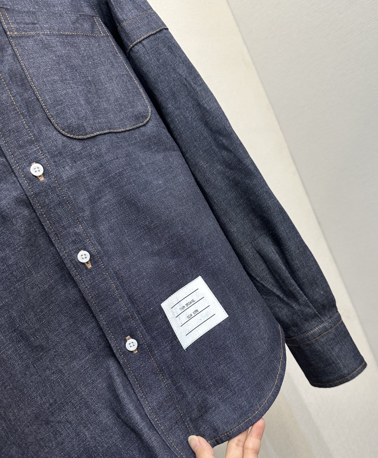 【原單】Thom Browne 袖筒紐扣長袖恤衫