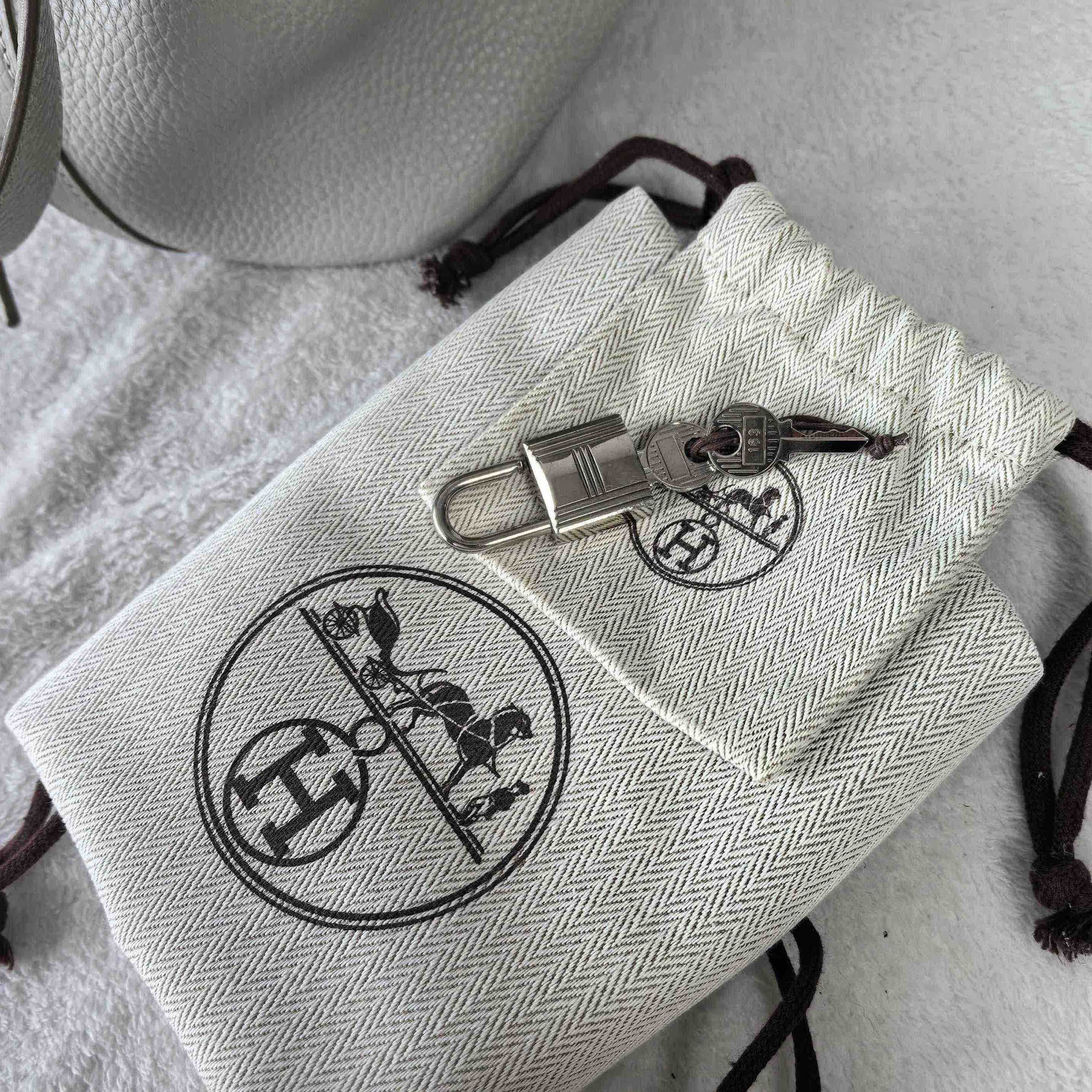 Pre Owned Hermes Picotin P18 / Z stamp