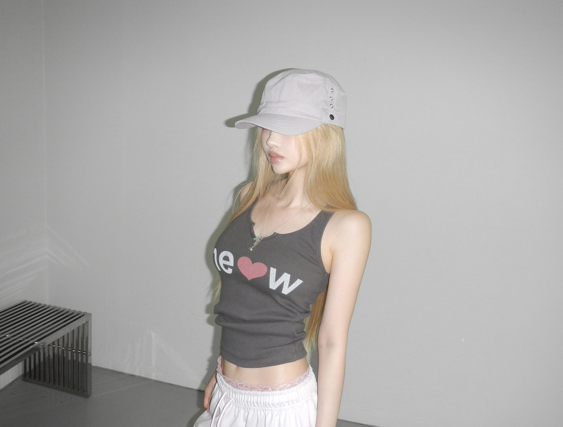 Ribbed Heart Graphic Tank Top