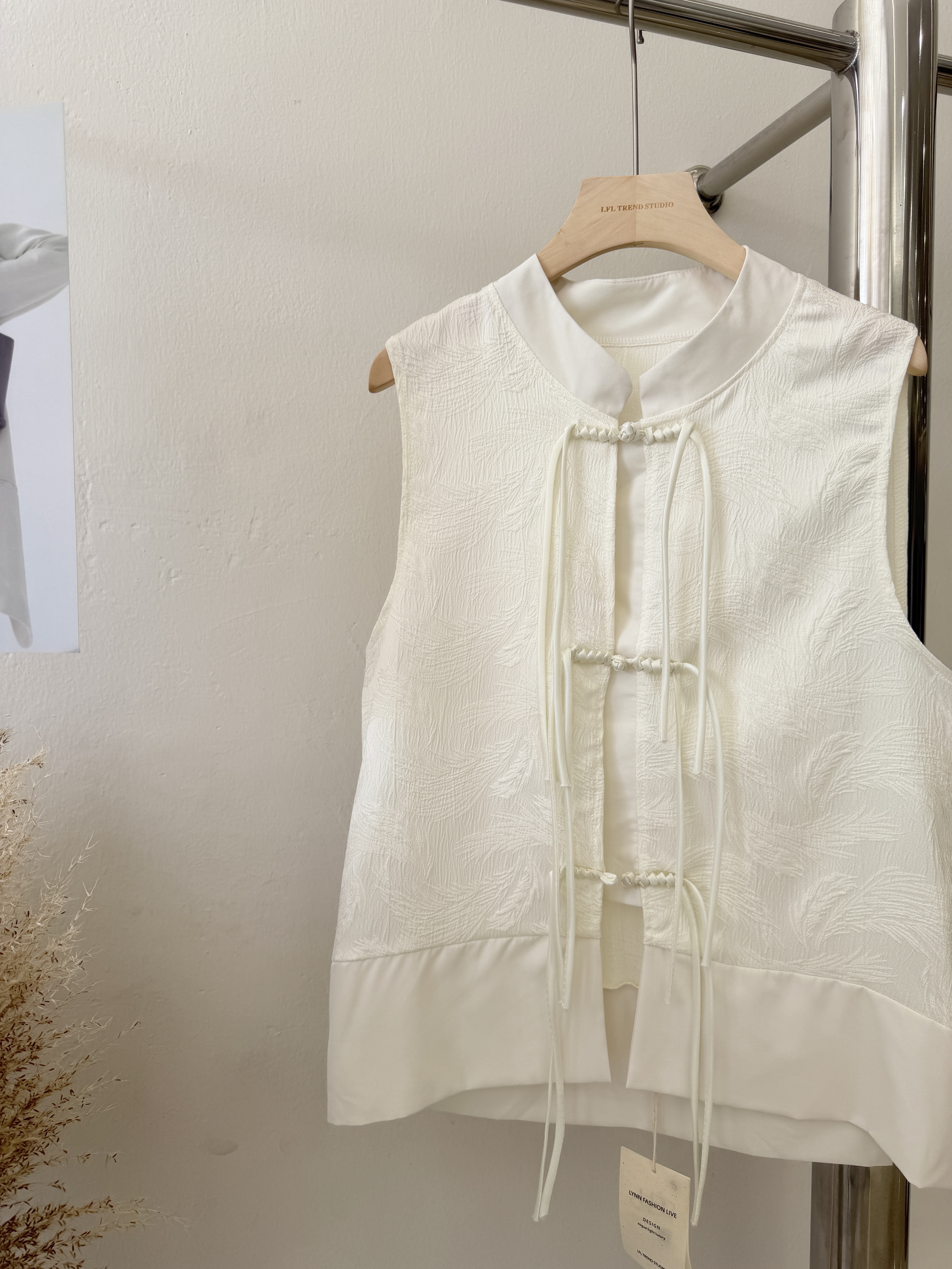 6752 新中式唐装盘口马甲