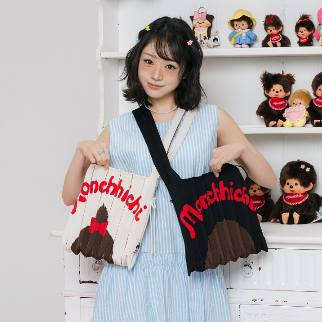 [JOSEPH AND STACEY x monchichi] Lucky Pleats Neat Cross-Body Monchichi (2款)