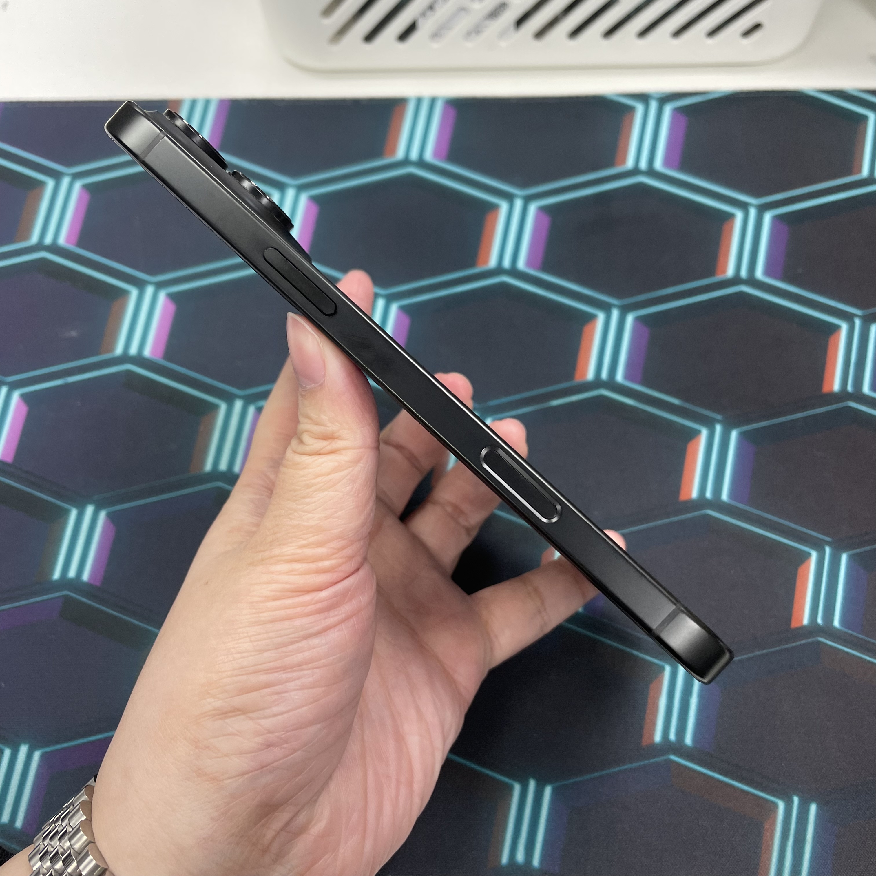 *6425 16 Promax 完美機 512GB 電100 黑色 black