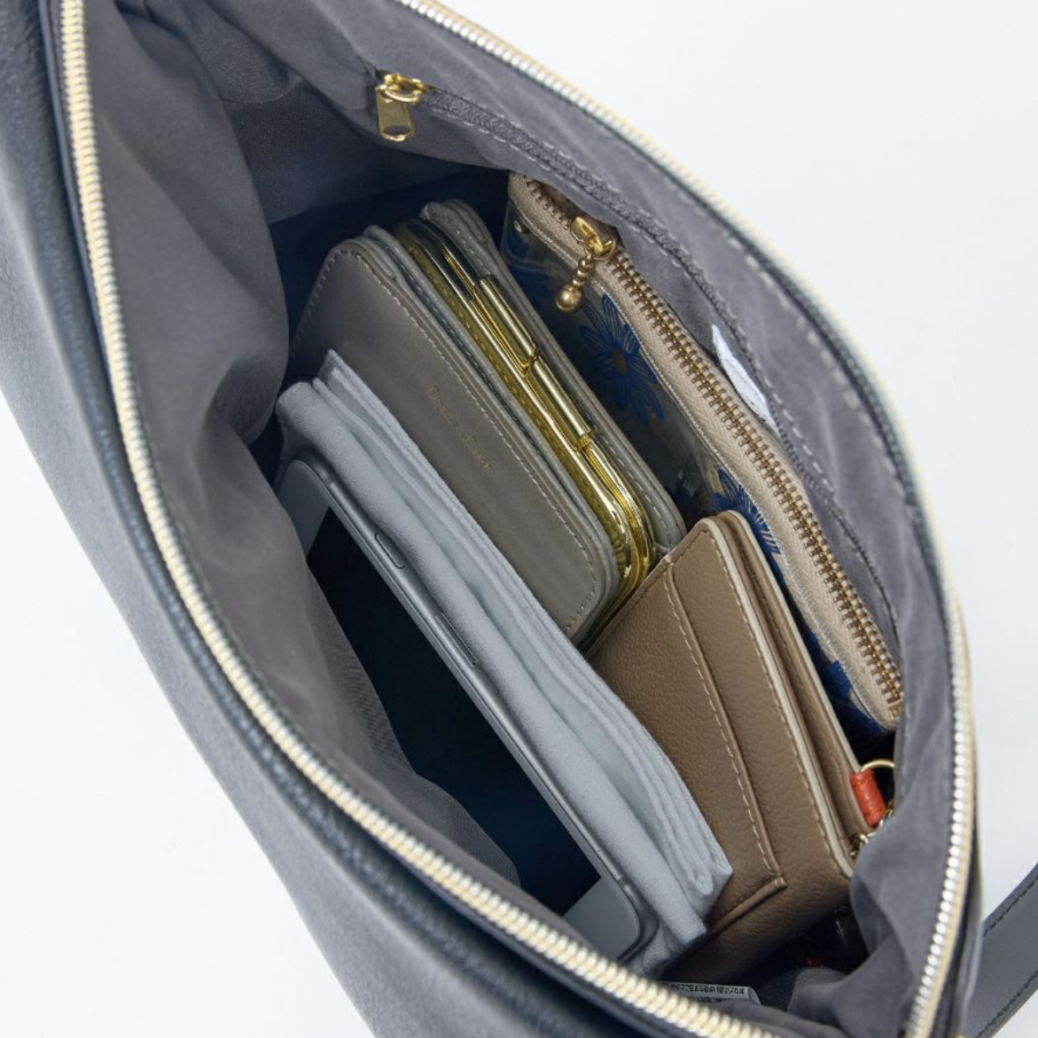 Legato Largo Wallet Shoulder Bag