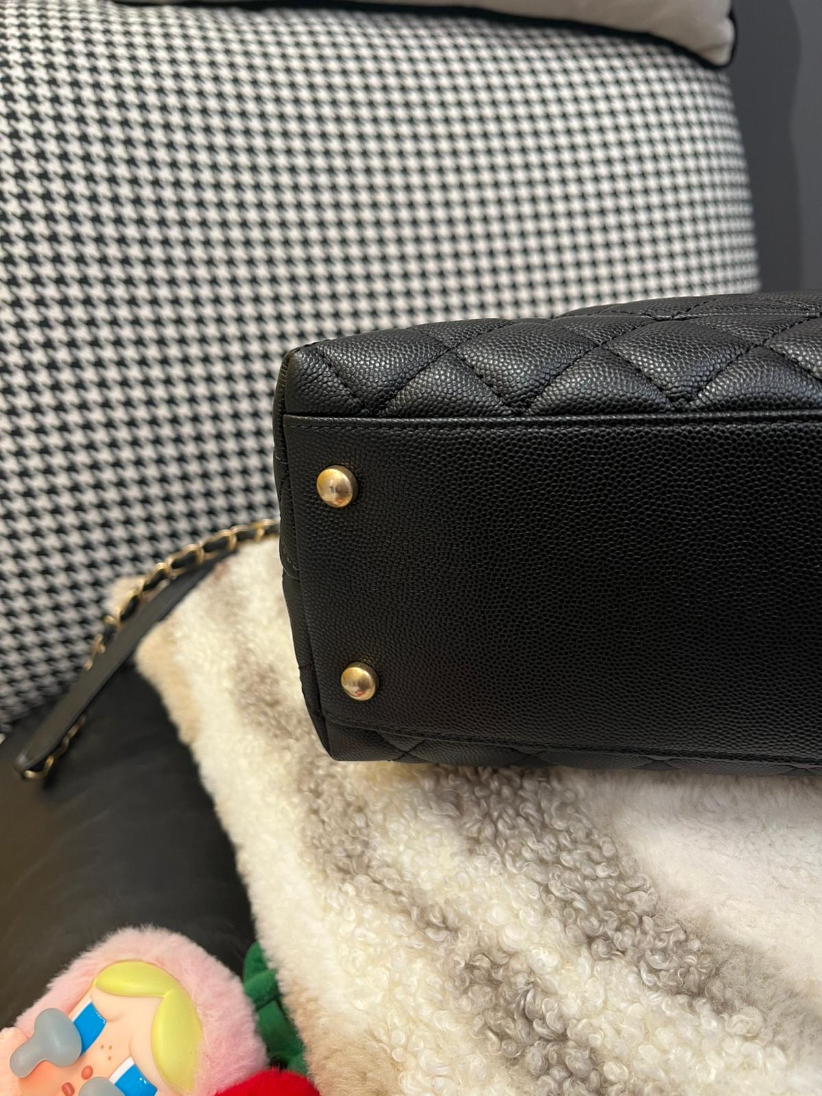 Chanel Coco Handle Medium 黑色荔枝牛皮金扣 100%Authentic, 98%New ✅29Card✅Dust bag✅Box