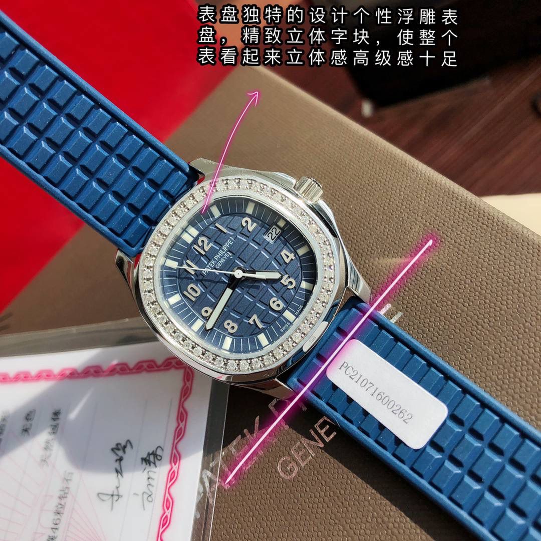 细节实拍‼️百达翡丽AQUANAUT 搭载原装瑞士石英机芯 。由100个零部件组成的一颗小而强大的内脏。真正做到零返修零误差！表盘设计也颇为独特，个性的浮雕表盘，精致立体字块。整个手表看起来立体感 高级感十足！玻璃采用蓝宝石超强硬度水晶玻璃。防反光 防刮花。进口热带复合材料橡胶表带，佩戴极为舒适贴手，适合各种手腕。搭配原装蝴蝶表扣 佩戴方便。最强舒适感😍🤟🏻
