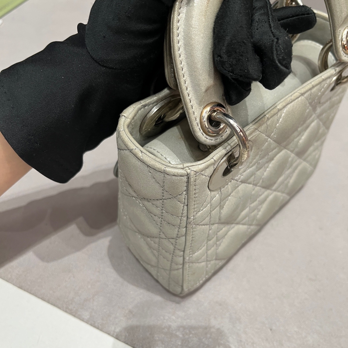 【預訂貨品】Lady dior三格珠光灰銀扣戴妃包