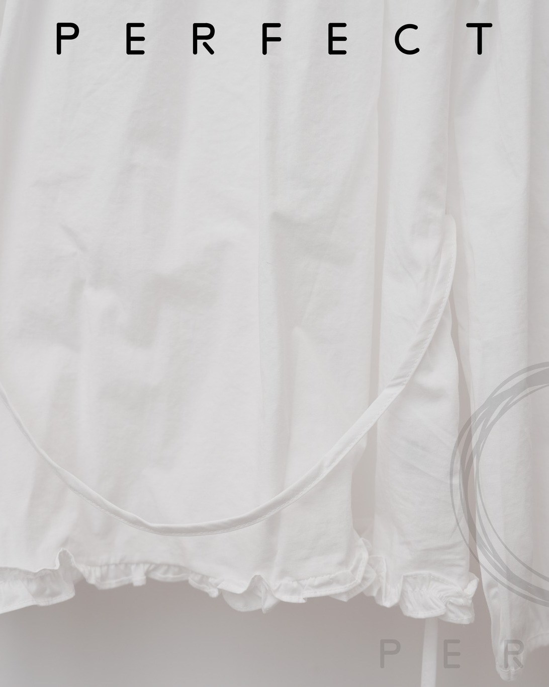 T0001_麻花領優雅上衣(純潔白）