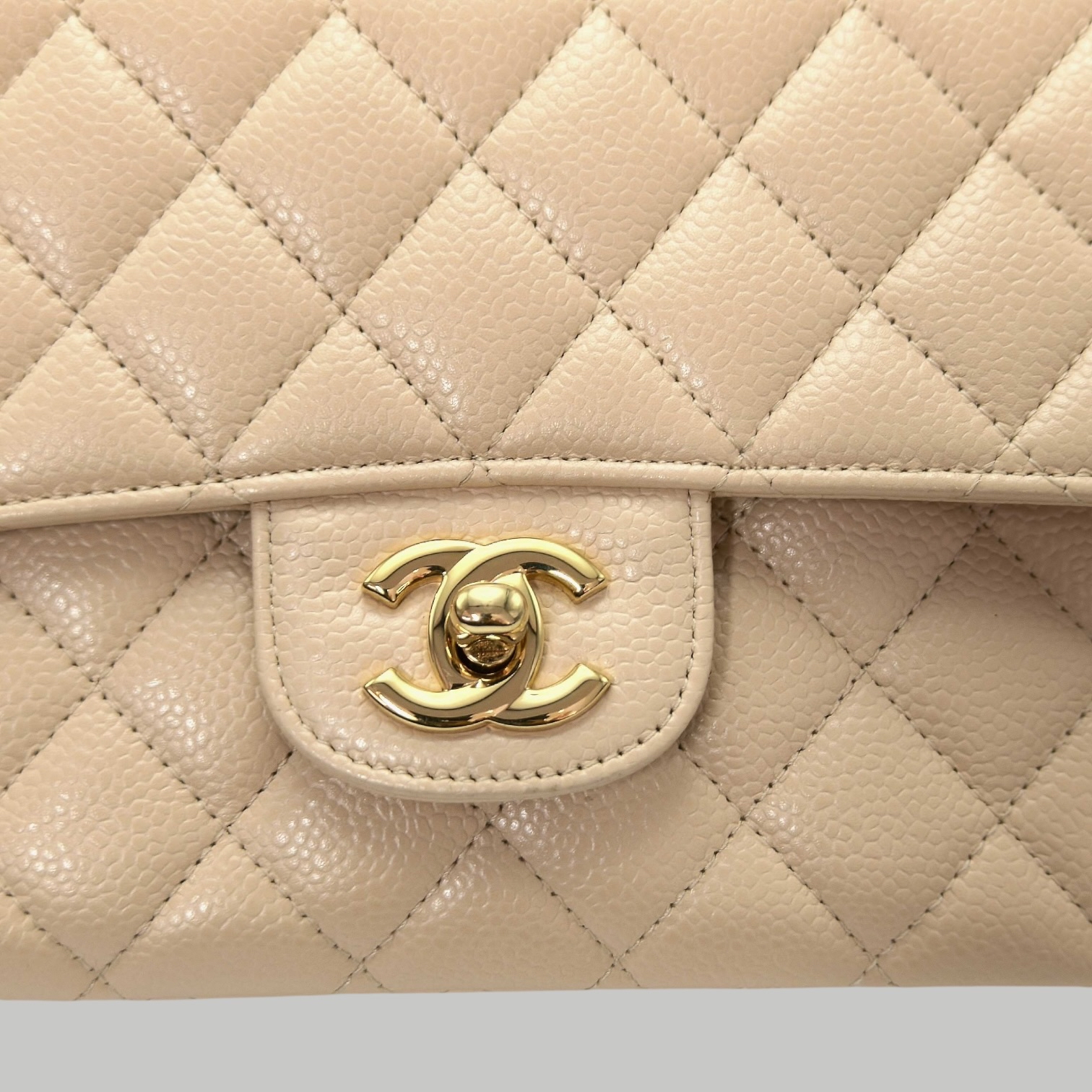 Chanel Caviar CF25金扣