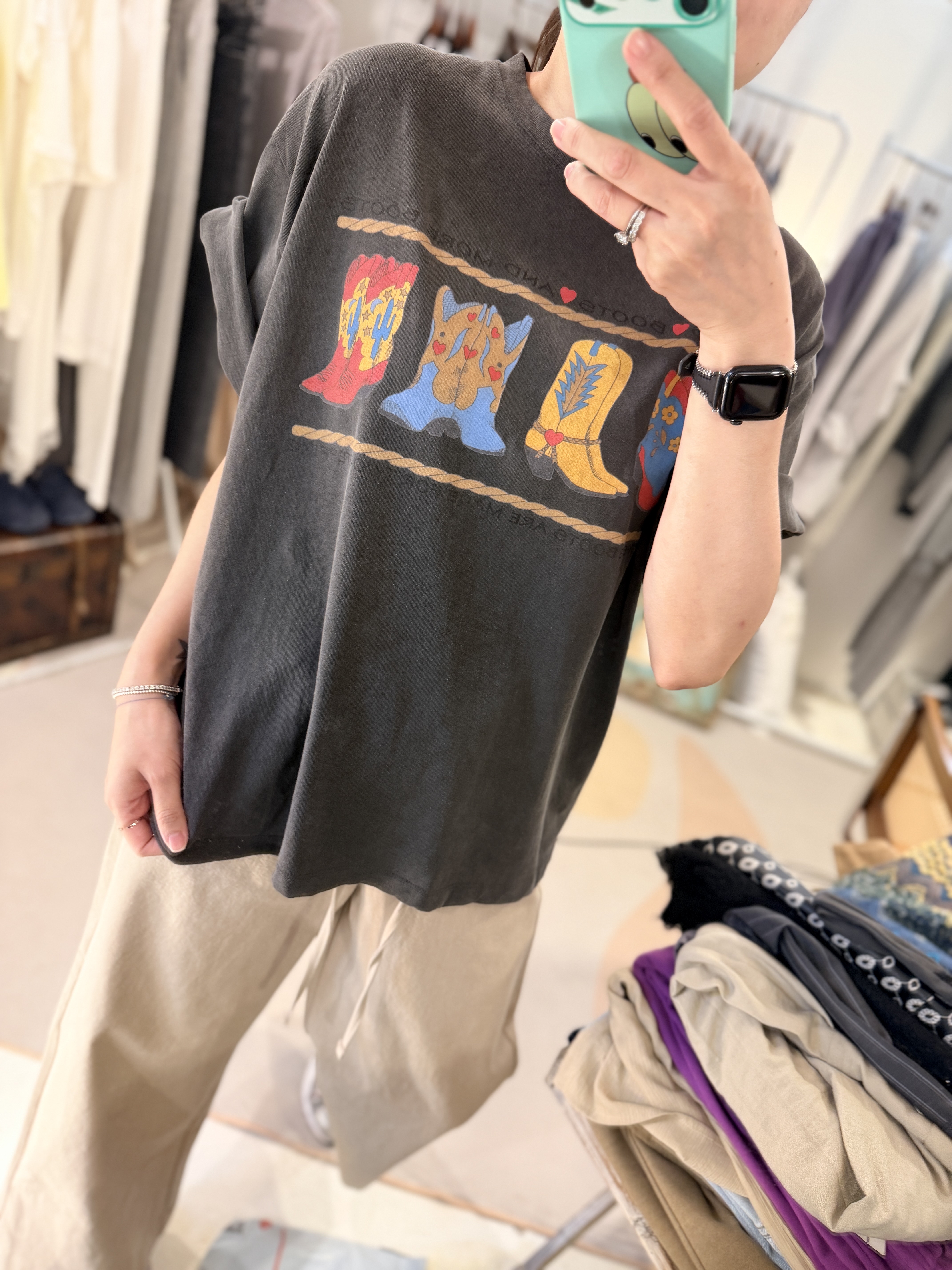 Boots printed washed tee