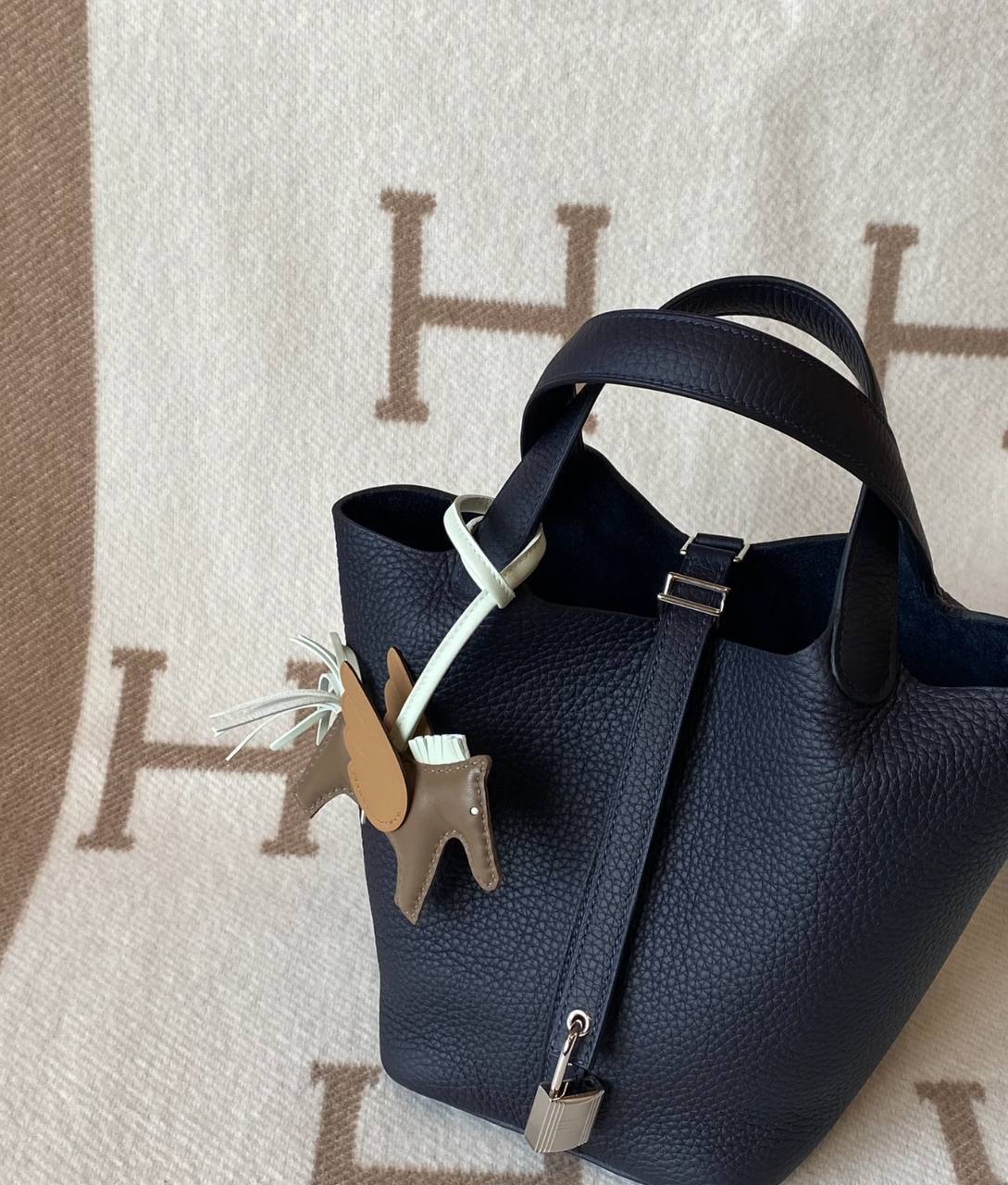 好價‼️ Picotin 18 3Y Caban 銀扣  超接近黑色🖤TC K STAMP 