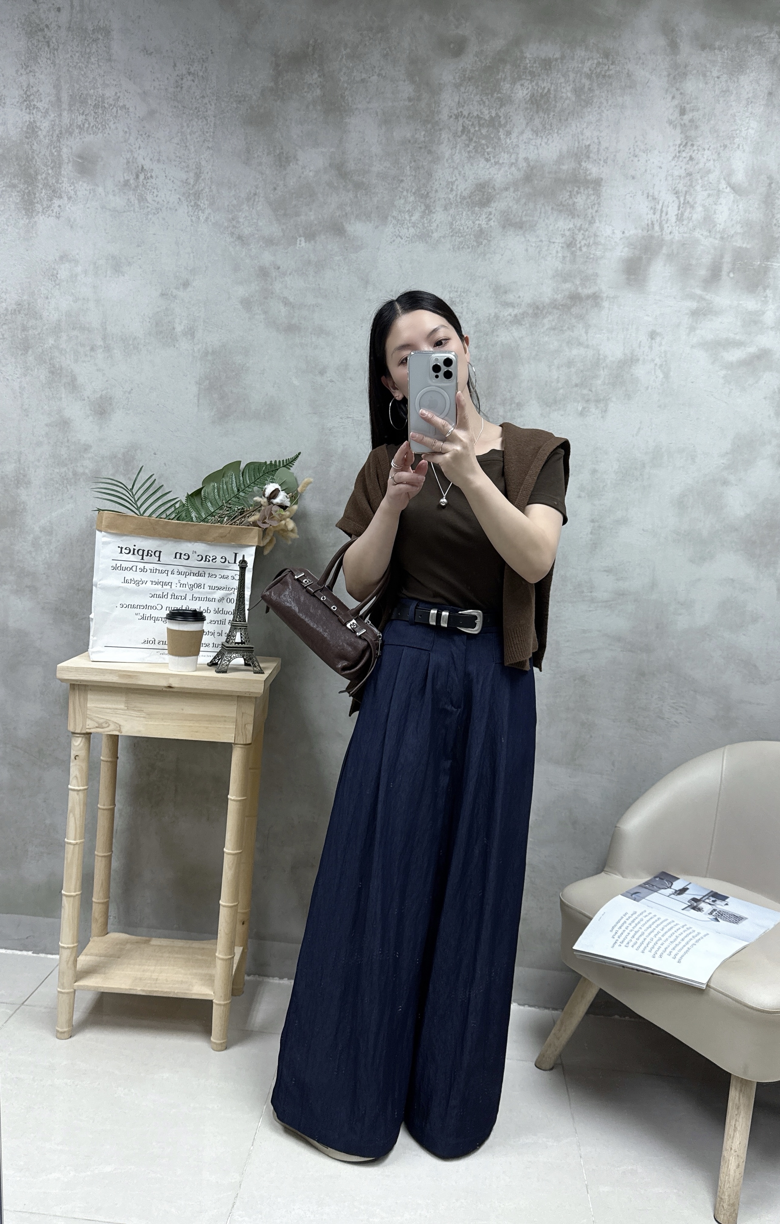 C10 恤衫棉打褶闊褲