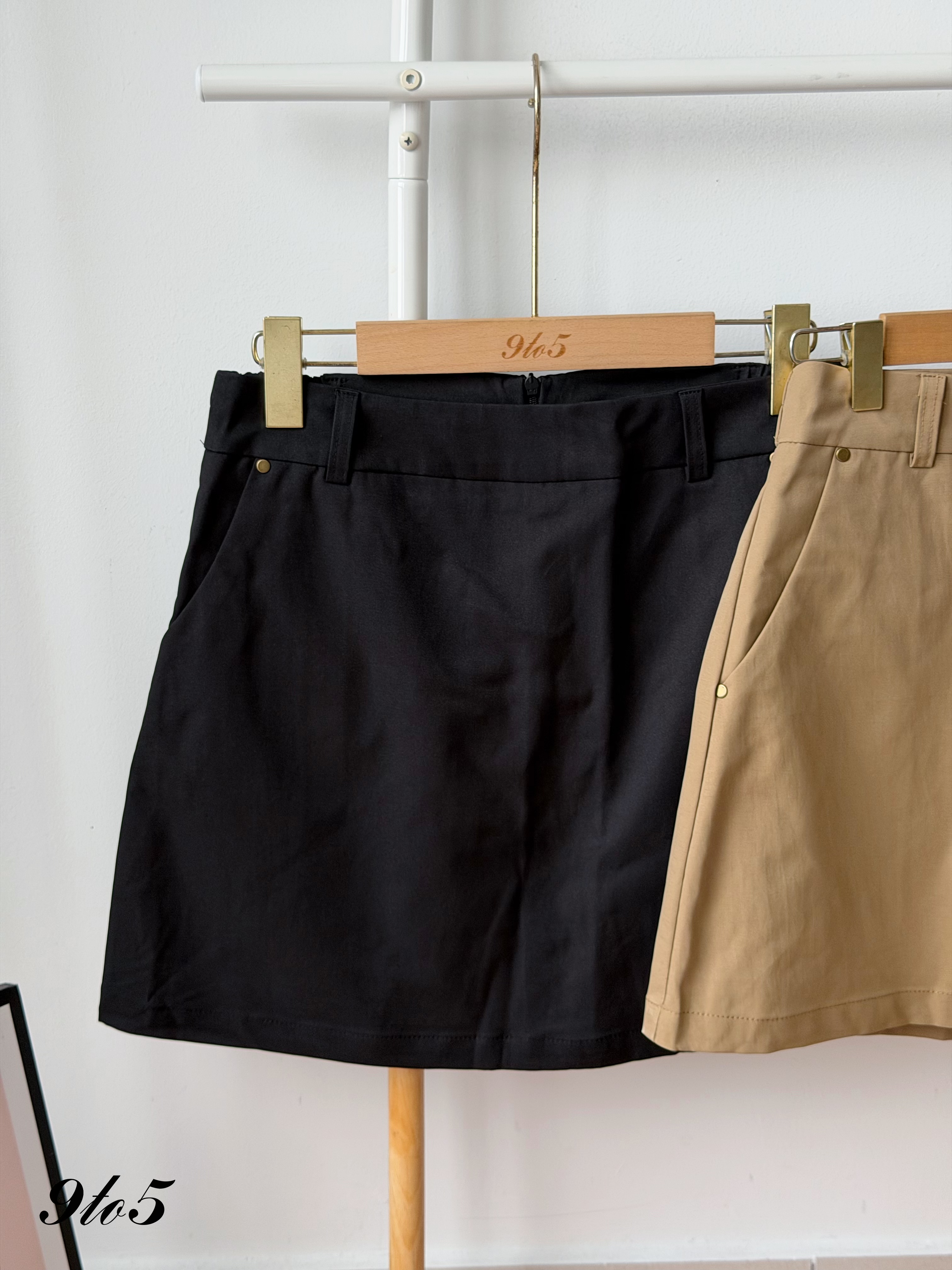 S2038 A Line Short Skort - Black & Khaki