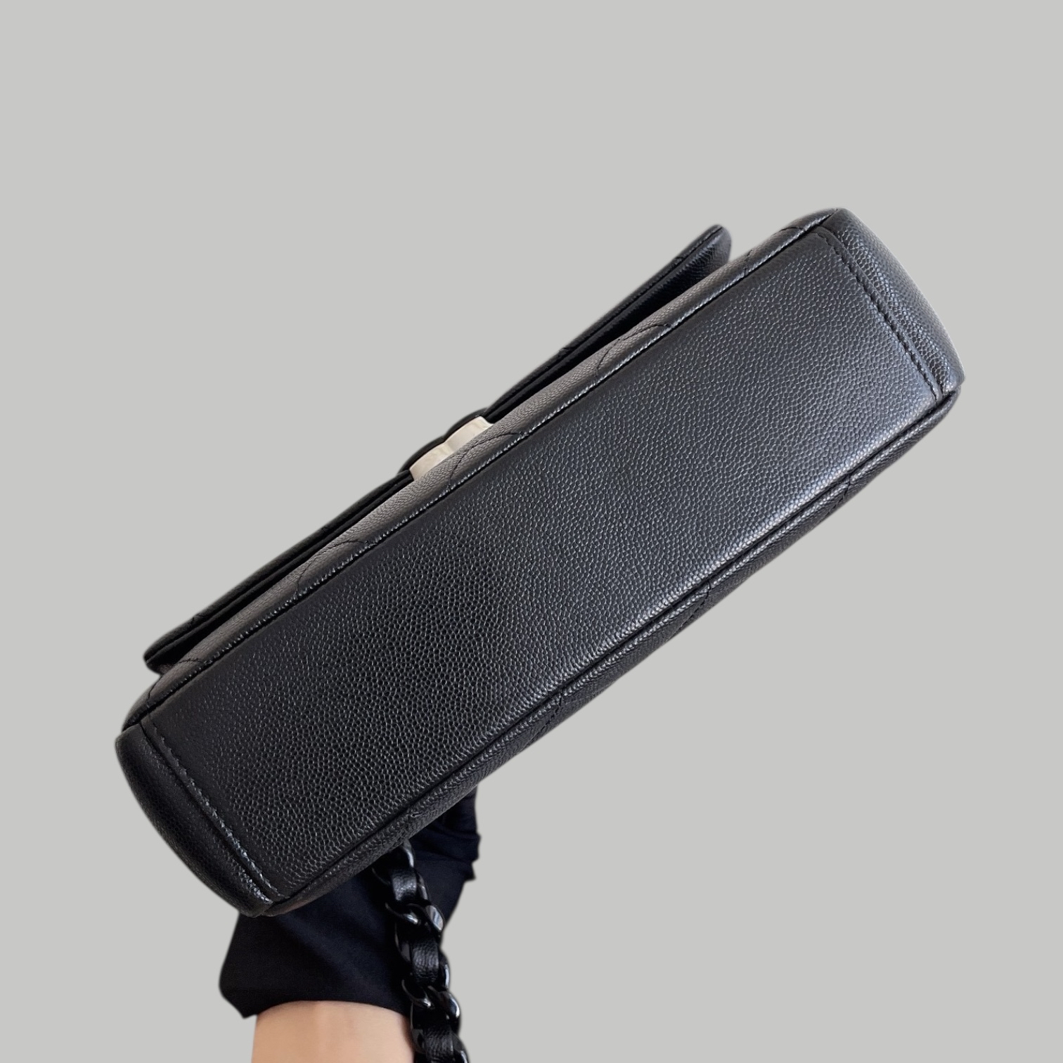 Chanel Caviar so black 