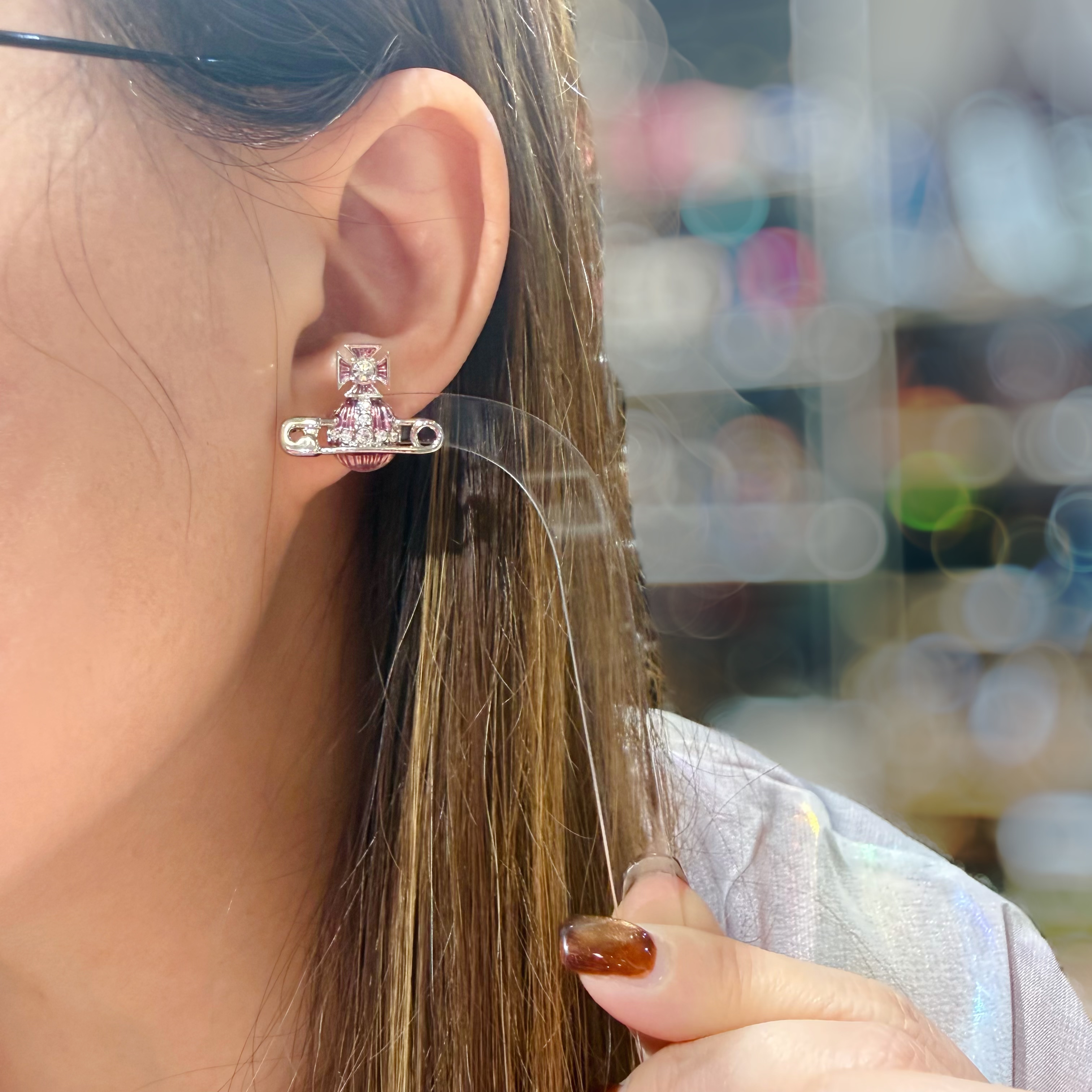 Vivienne Westwood Kitty earrings pink