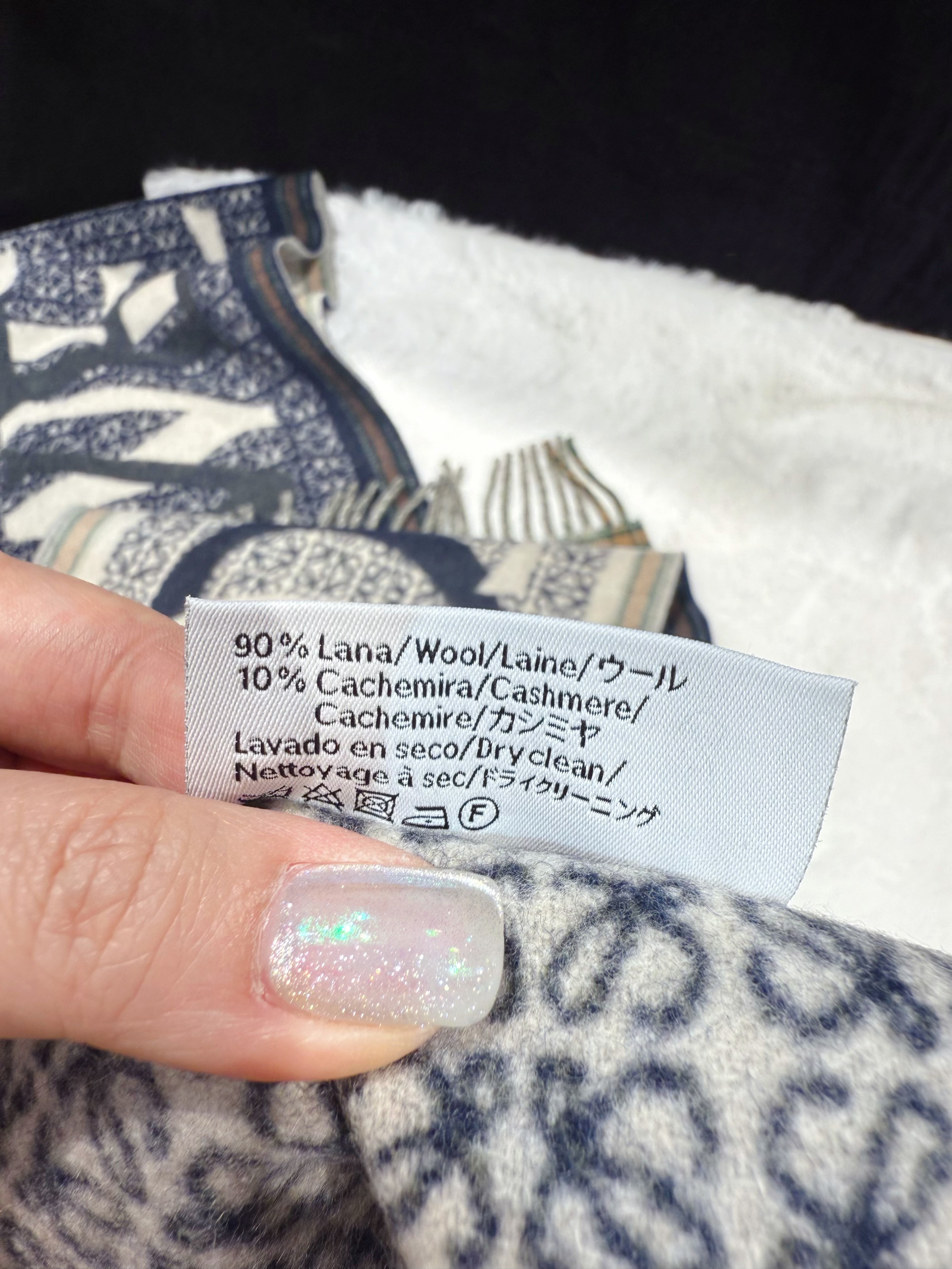 Loewe Love jacquard scarf navy