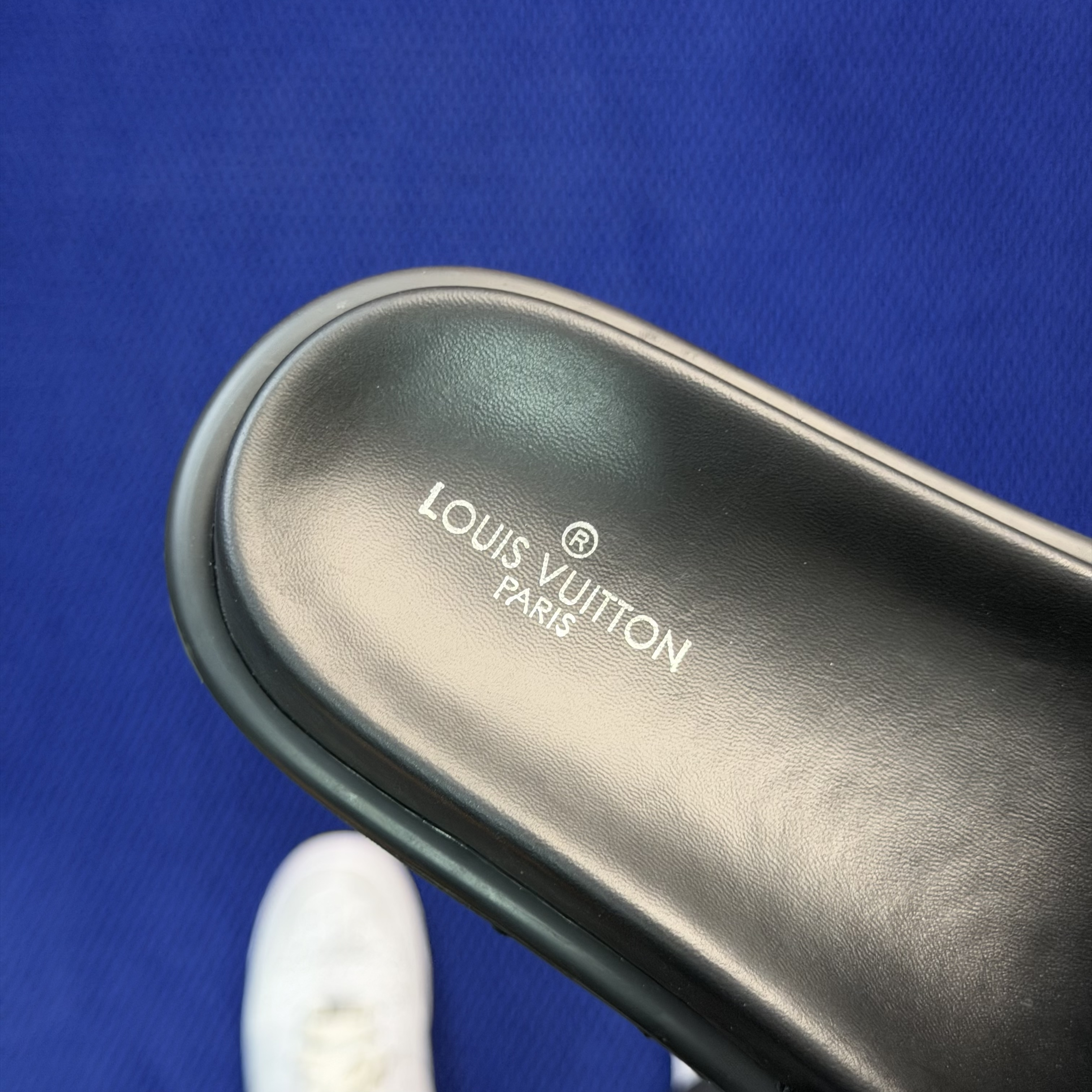 Louis Vuitton LV Pool Pillow Comfort Mule