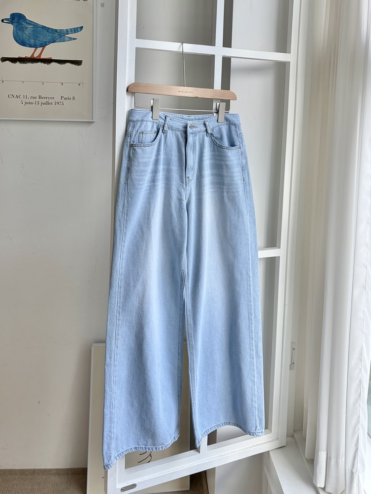 [極薄!!] Airy Light Wash Jeans