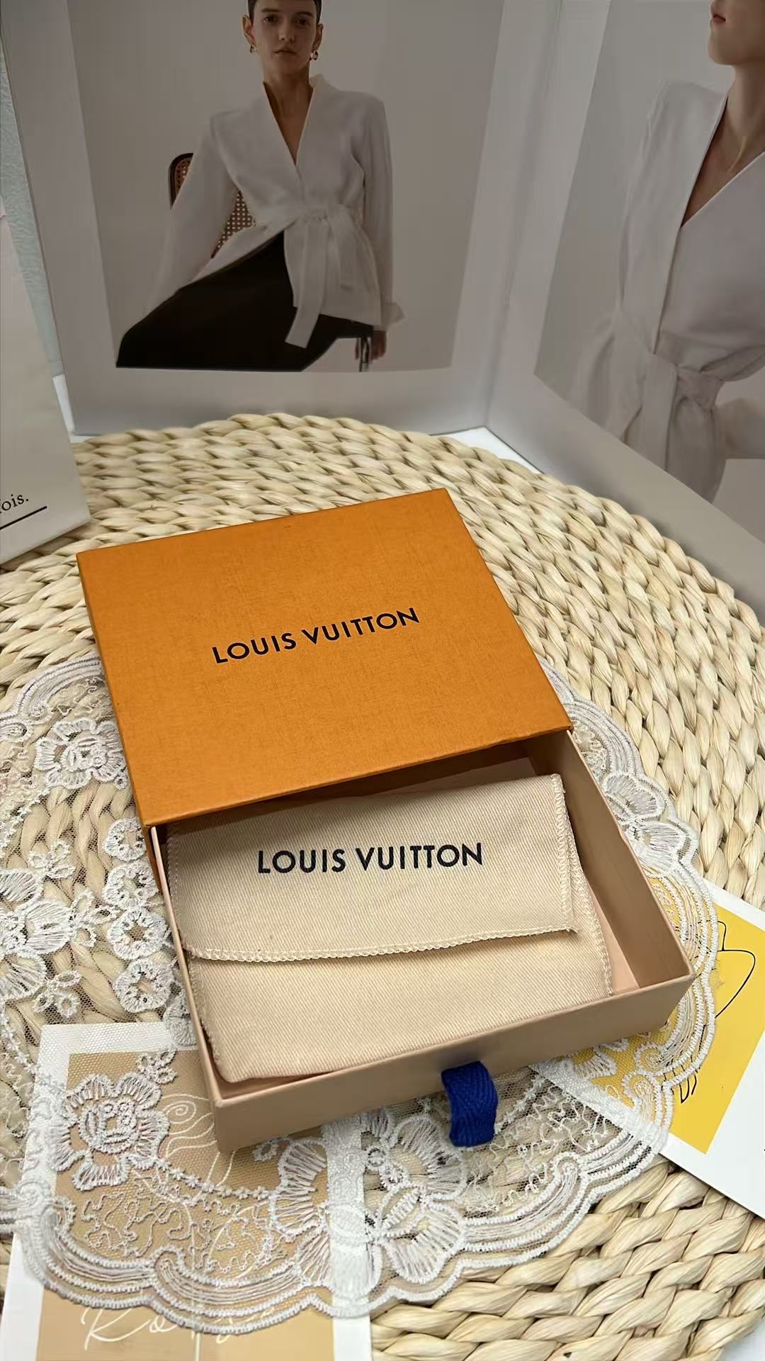 Louis Vuitton Zoé Wallet（附贈原廠盒 塵袋）