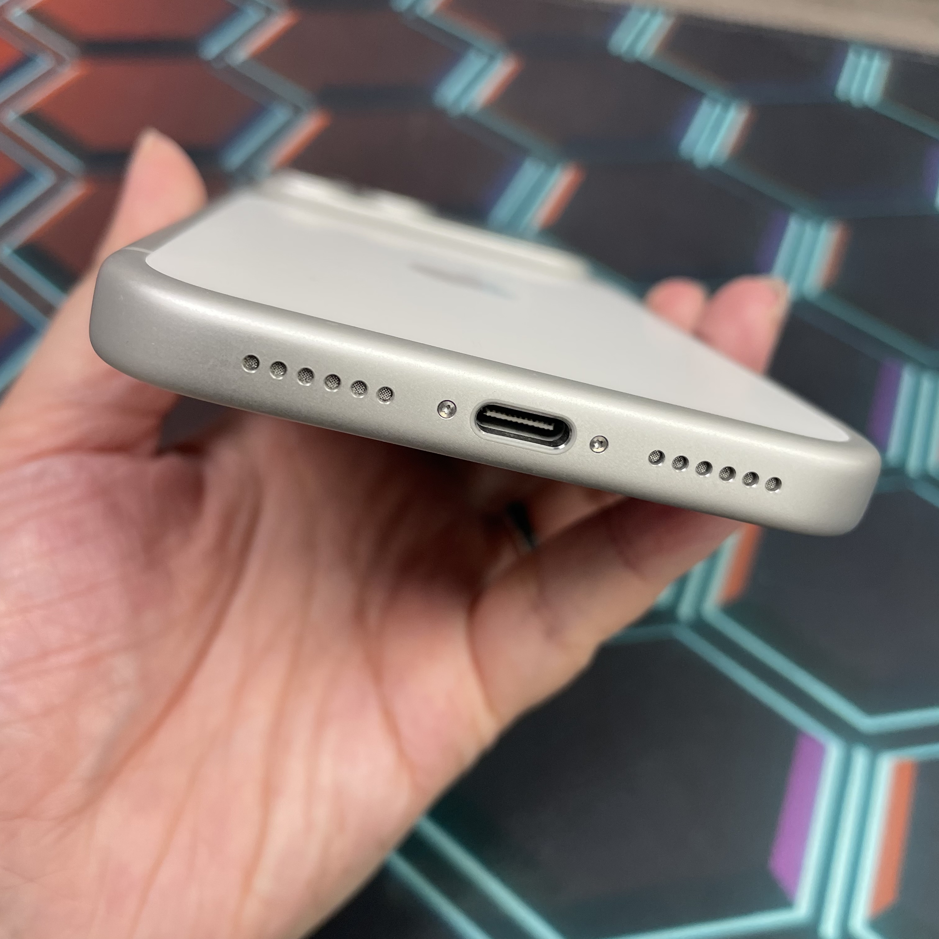 *8217 17 pro max 完美機 2TB 電96 銀色 sliver