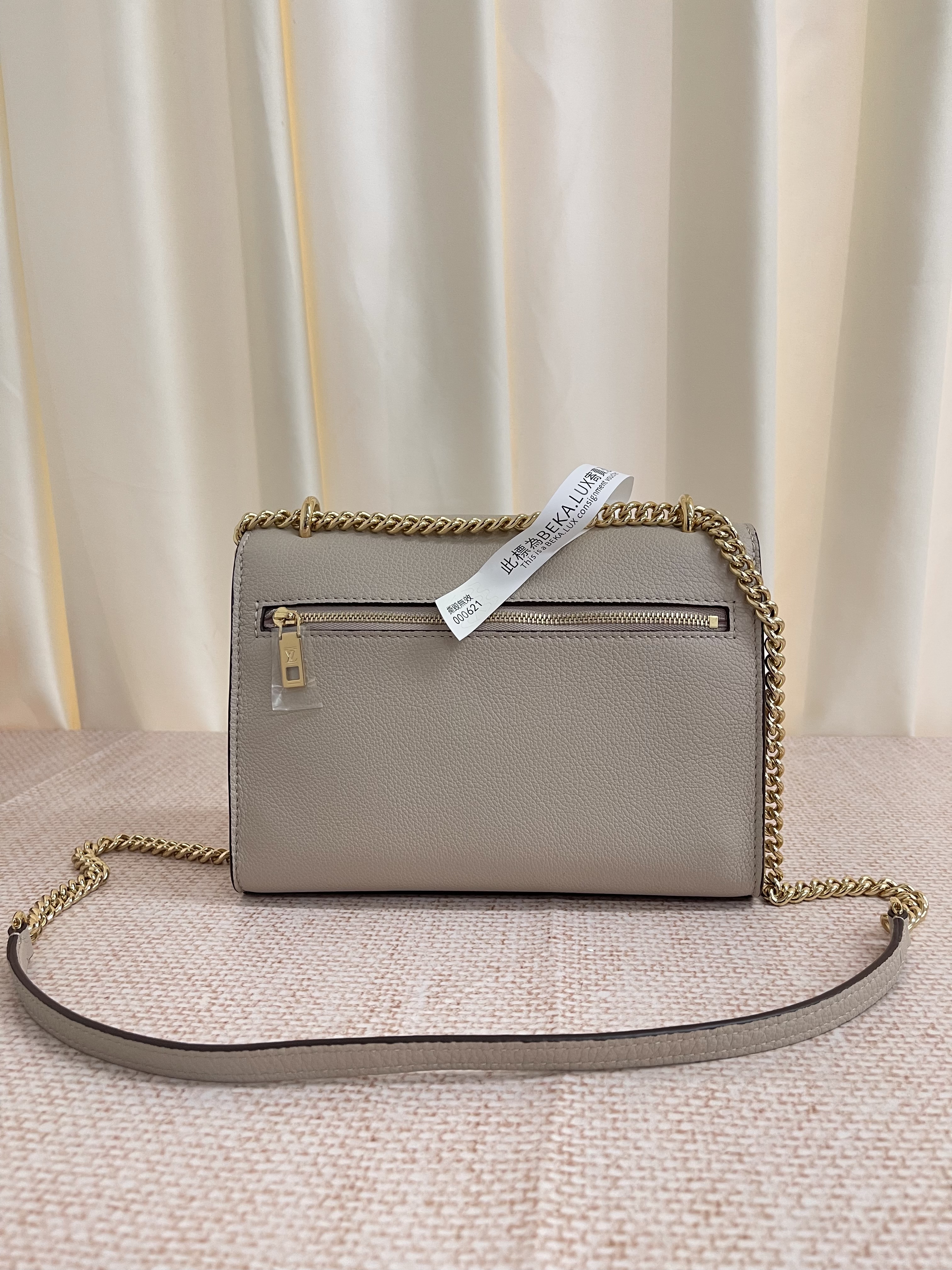 Pre-owned Louis Vuitton Mylockme/ Product Code: 26052120