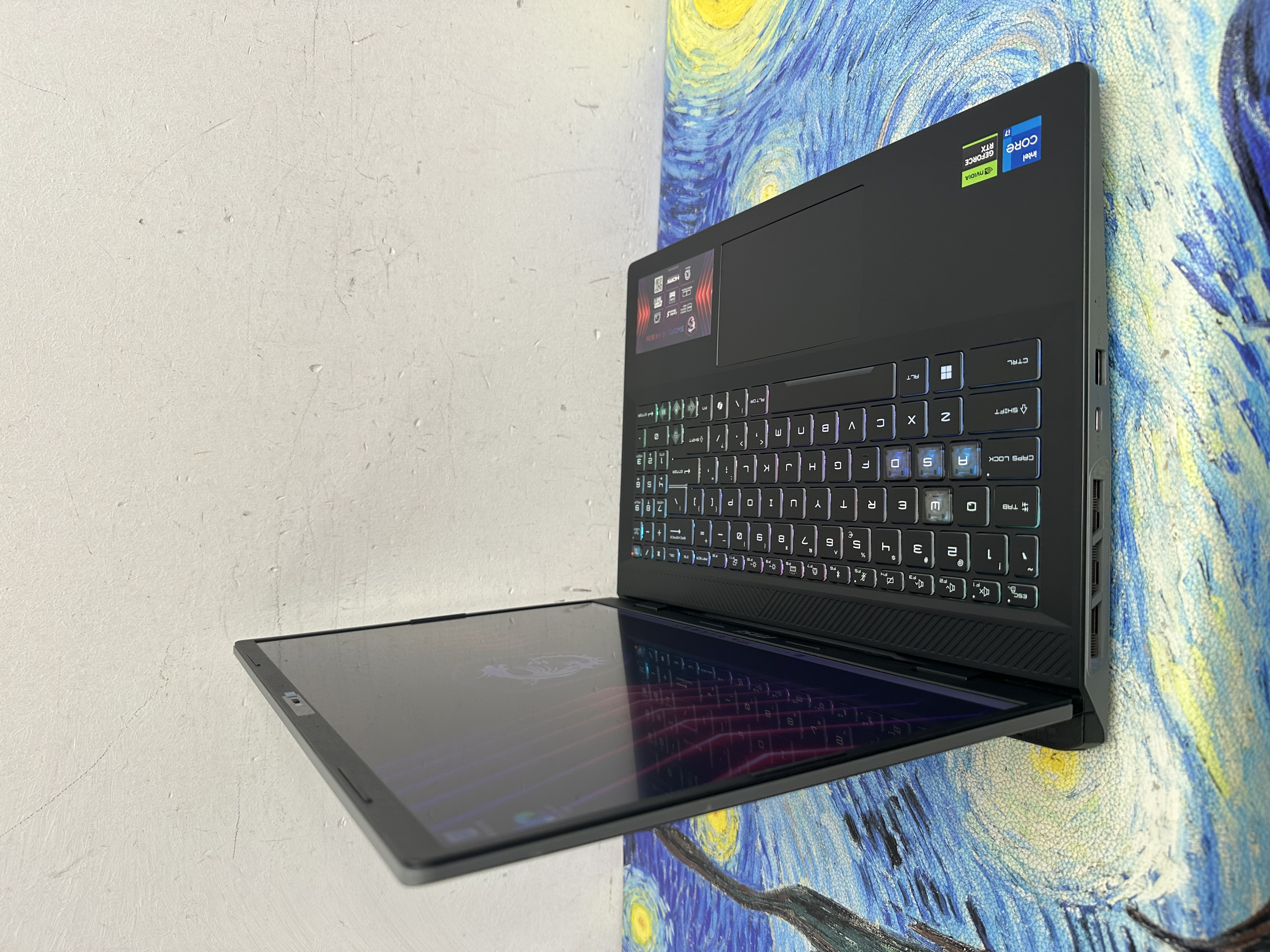 #6204 MSI Sword 16 HX B13V   i7-13700HX /16,32GB Ram/256,512GB,1TB SSD/RTX 4070獨立顯示卡/16寸2.5K Mon/240Hz 高刷/RGB 彩色Keyboard/ Gaming Laptop / Notebook / Laptop / YouTube / Win11 / Netflix / Music /