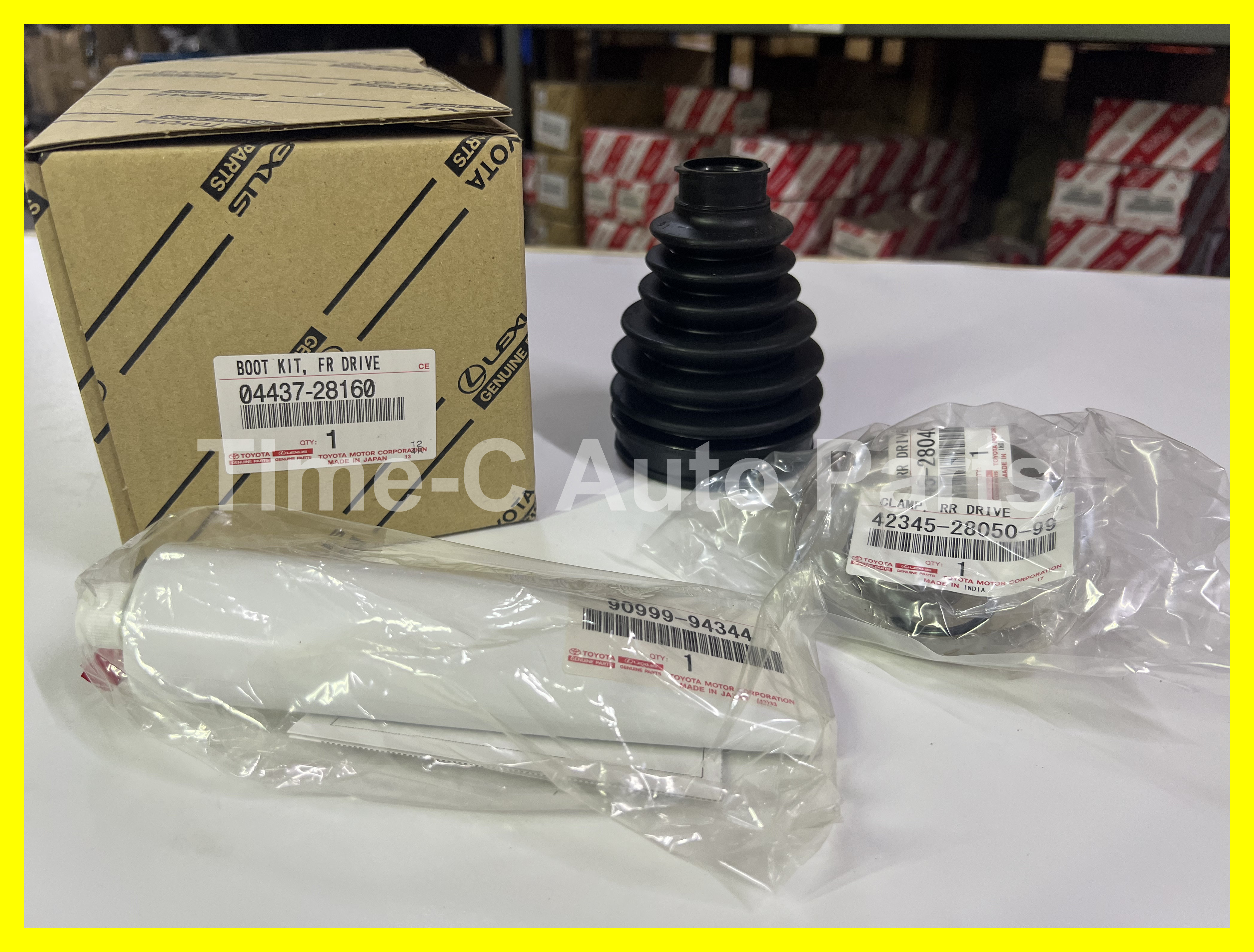 頭橫什內塵蓋 04437-28160 - Toyota Noah Voxy 90系