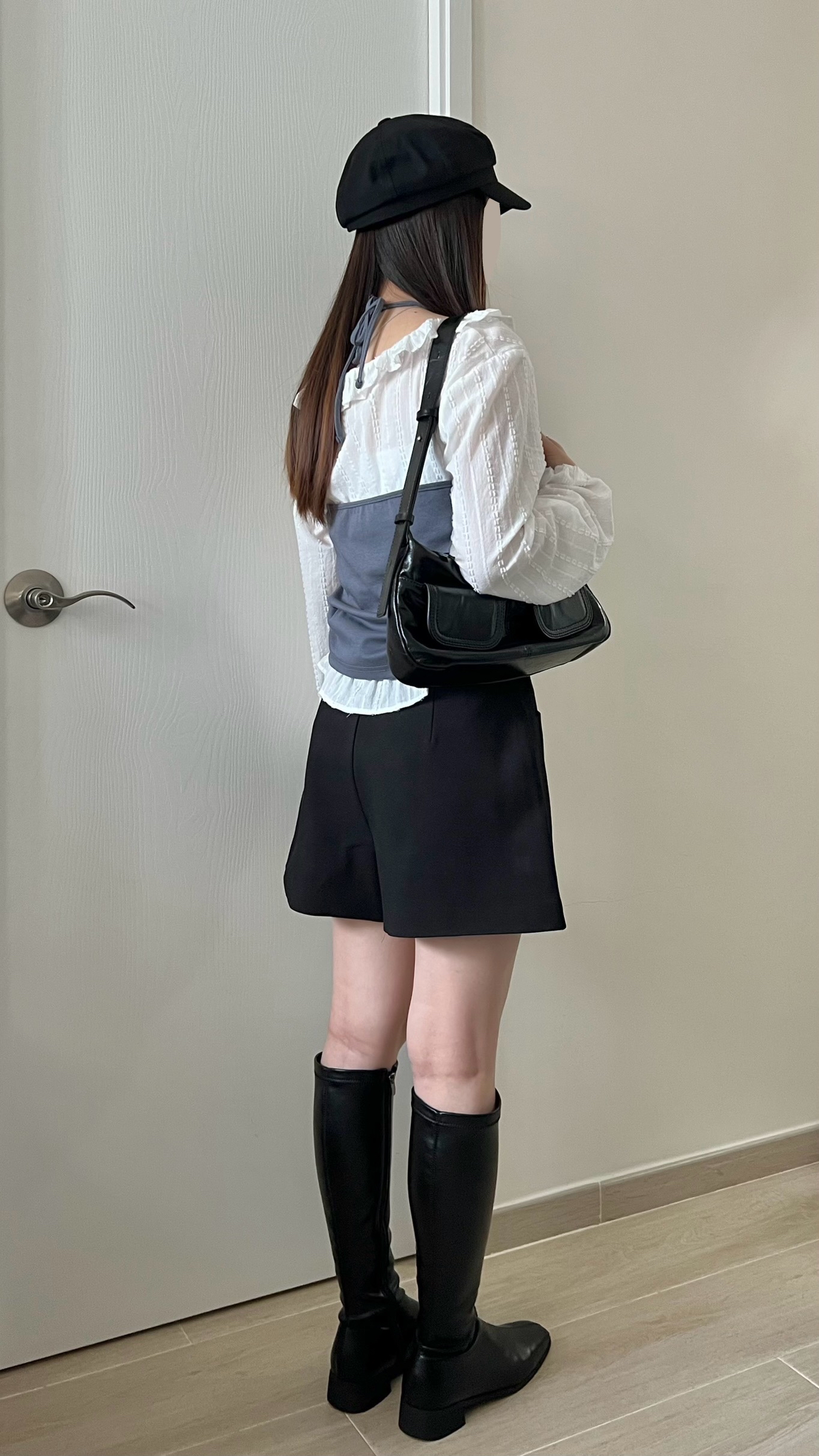 韓妹必備掛脖背心 