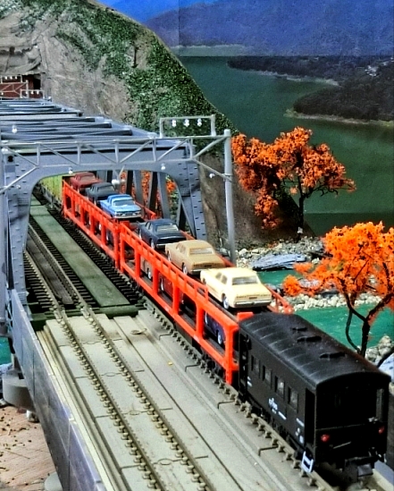 Kato N規 Ku5000汽車運輸貨車 （紅色連小汽車）