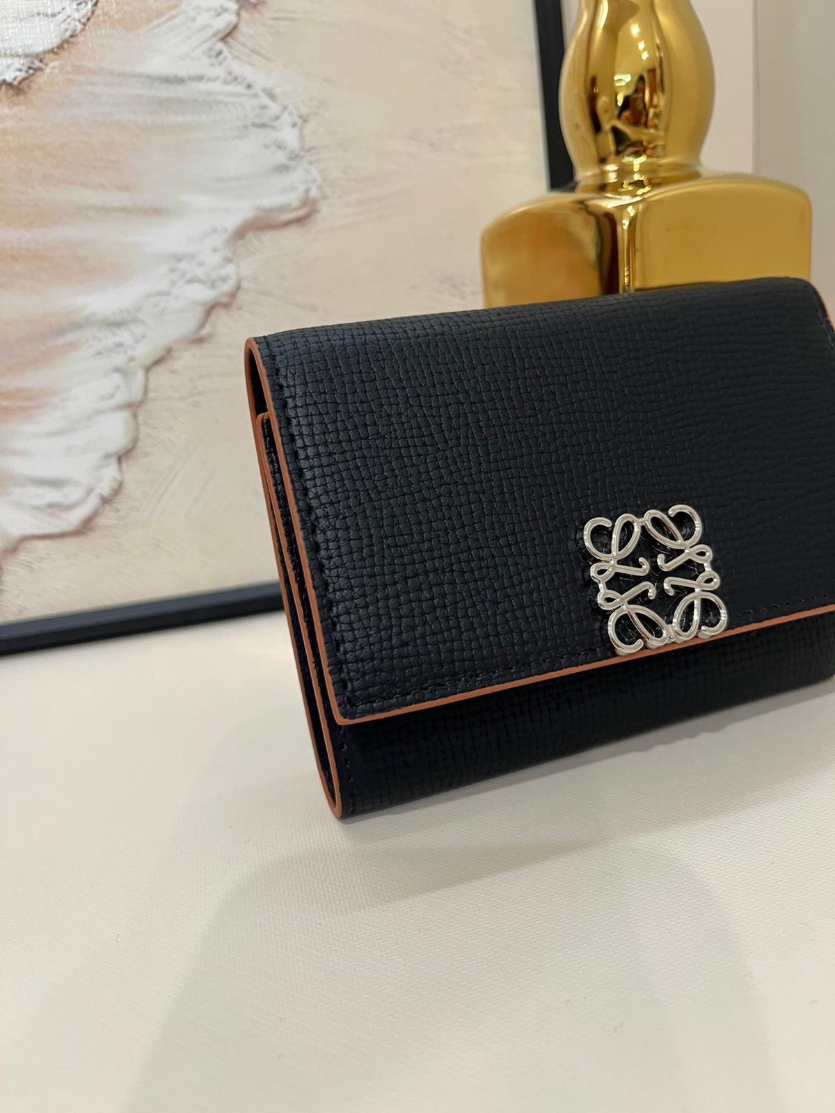 Loewe Wallet calfskin 98%new ✅dust bag 