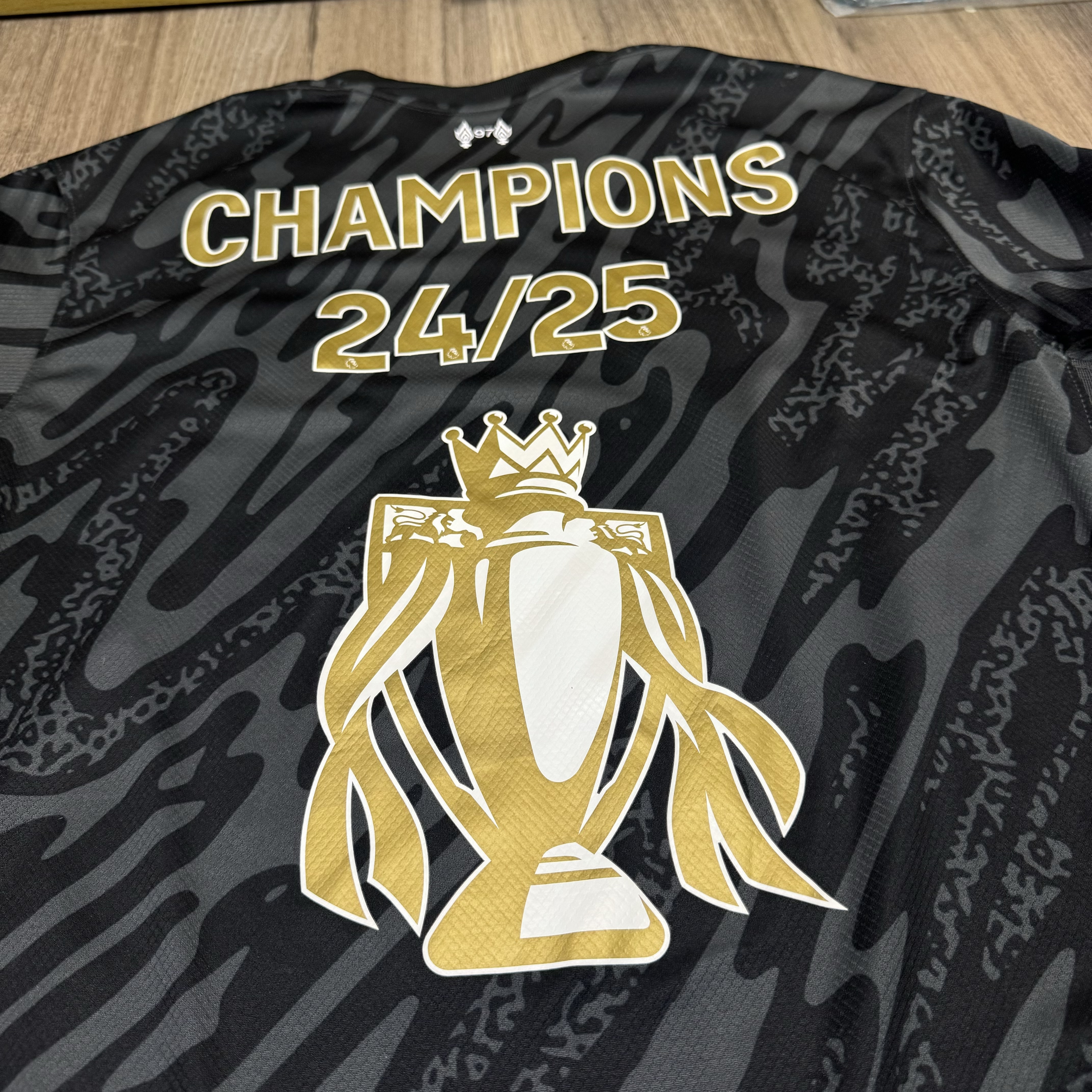 Liverpool 24/25 Premier League Winners Trophy Edition