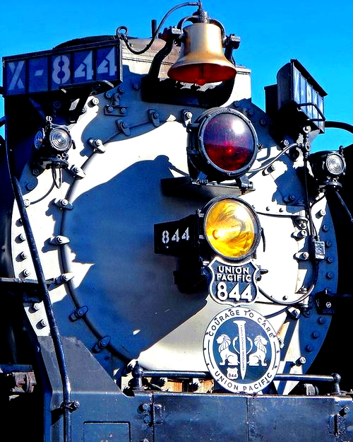 Union Pacific 4-8-4, Class FEF-3, #844 FParagon4 Sound/DC/DCC, w/ Smoke, HO 