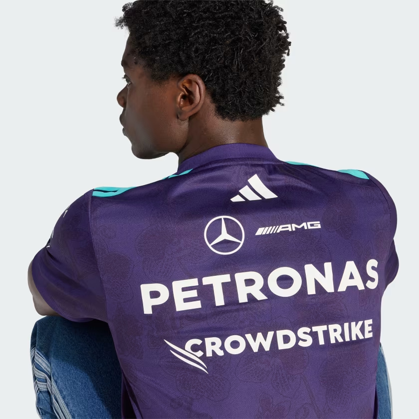 新加坡大獎賽別注 Adidas F1 Mercedes Benz 平治車隊 2026 紫色車手短袖隊服  KV4288