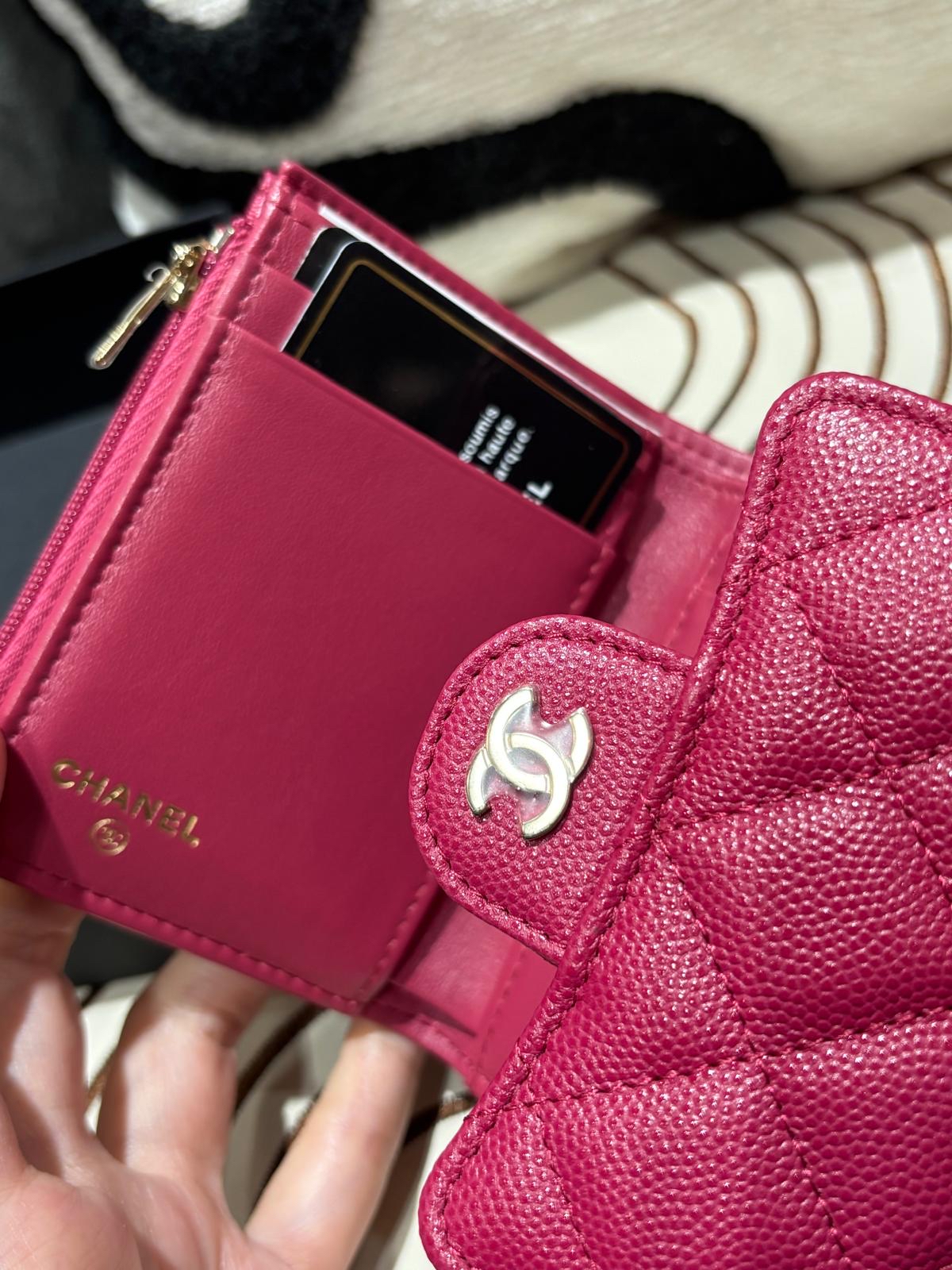 全新 Chanel Classic wallet Calfskin 100%Authentic, 100%New 全新未使用品 ✅card  ✅dust bag ✅box