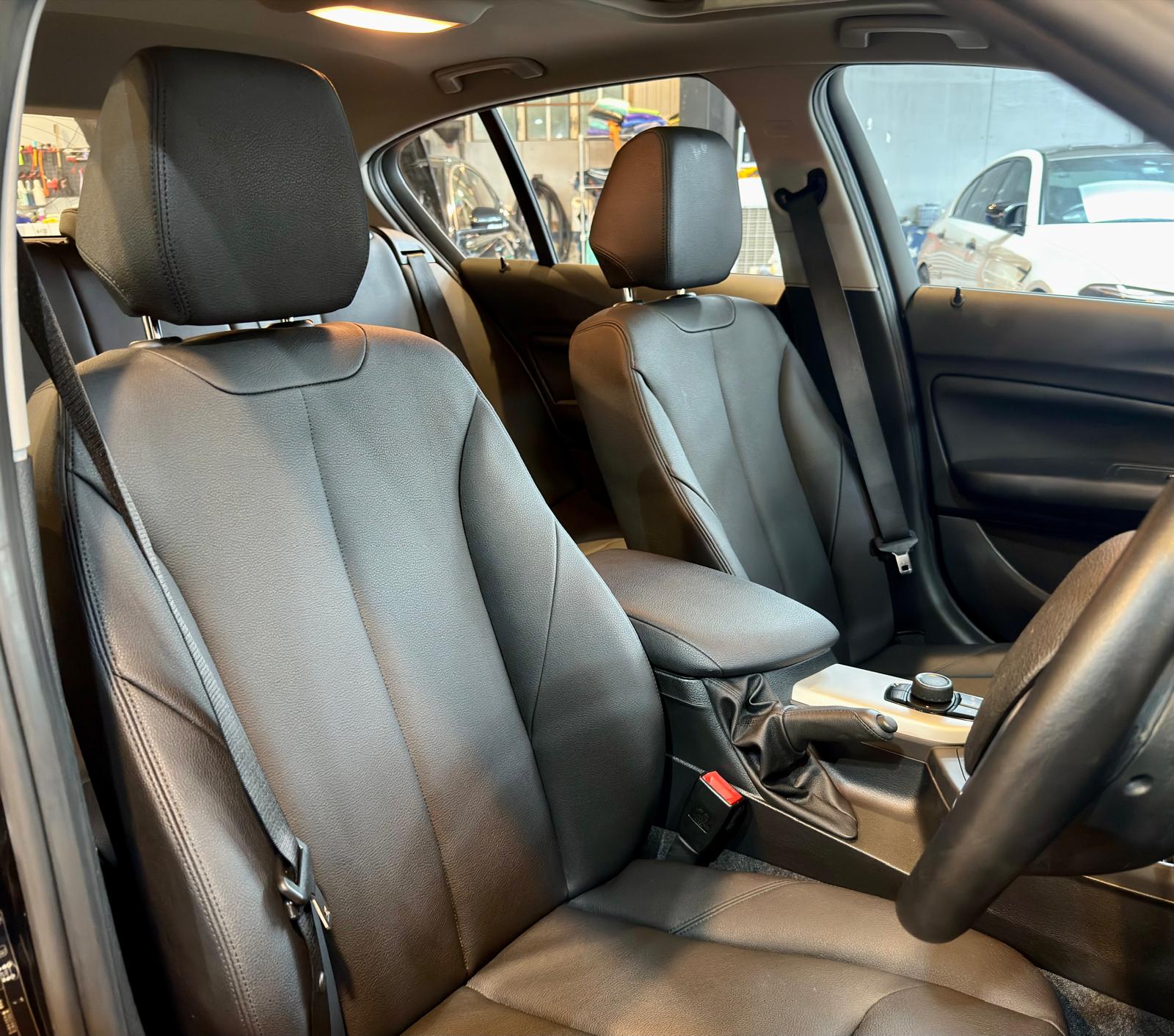 B.M.W. 118IA Sport (F20) 2013