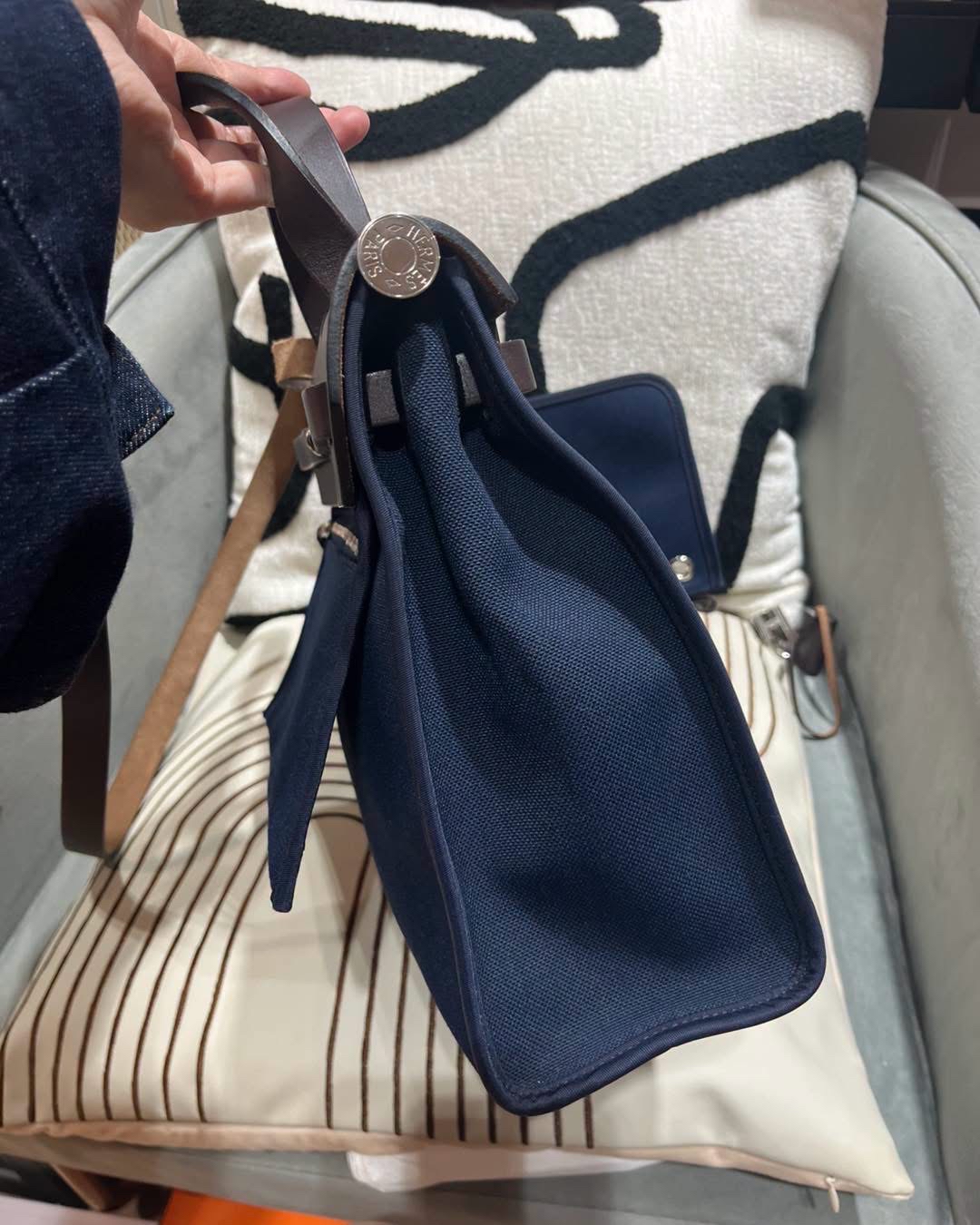 Hermes HERBAG 31,STAMP [R]  100%Authentic,90%New ✅key ＆ lock
