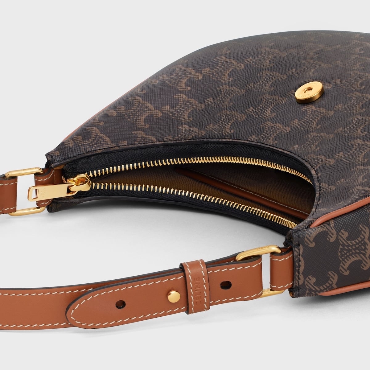 指定款式精選優惠✨訂貨🍒Celine Triomphe AVA bag