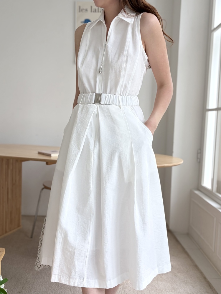 Jardin Belted Zip-Front Dress