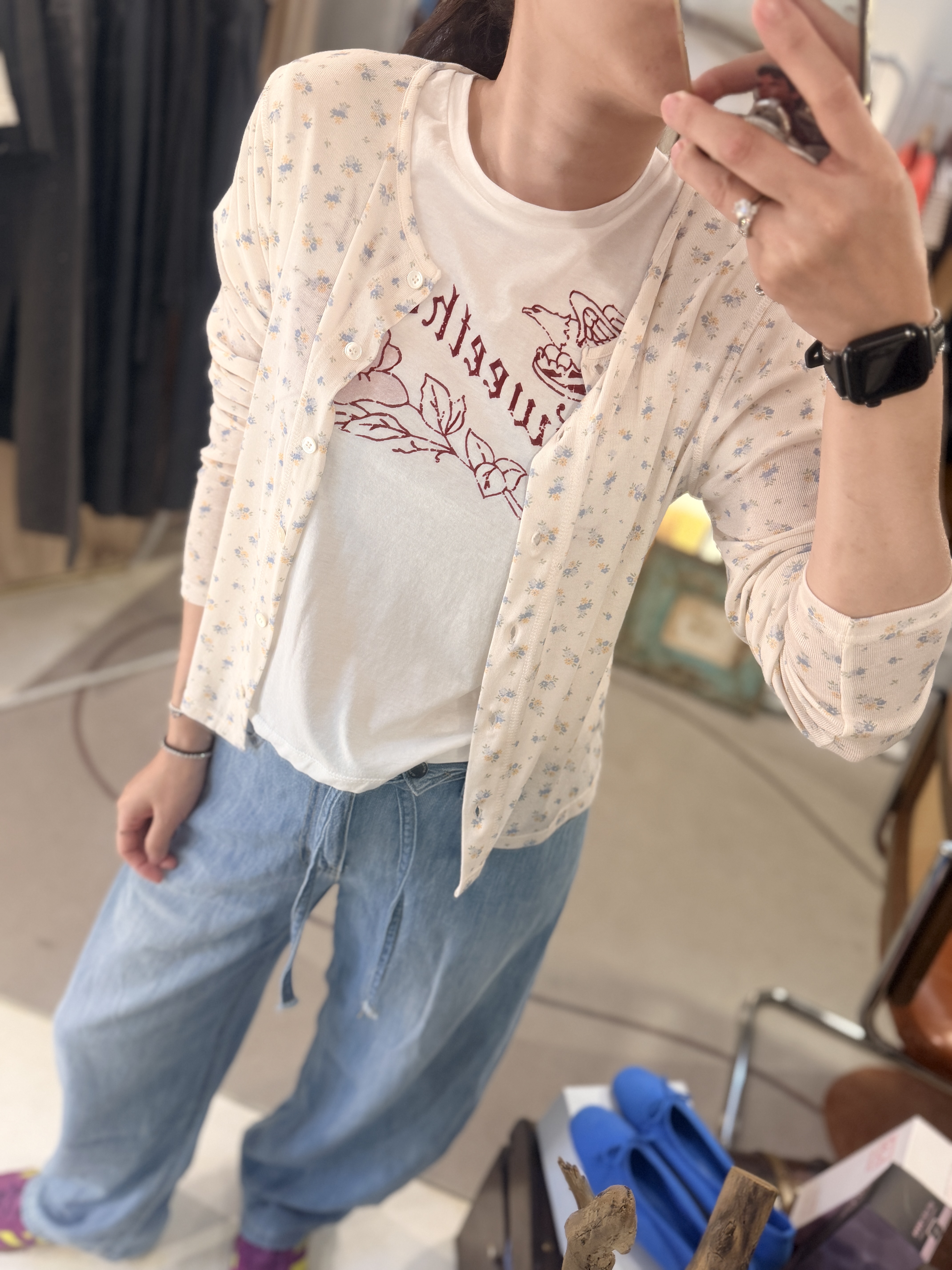 Daisy soft cardigan 