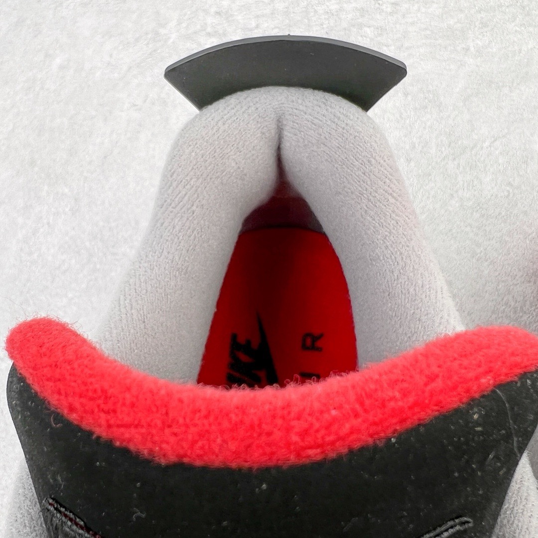 Nike Air Jordan 4 Retro OG "Bred" 308497-060