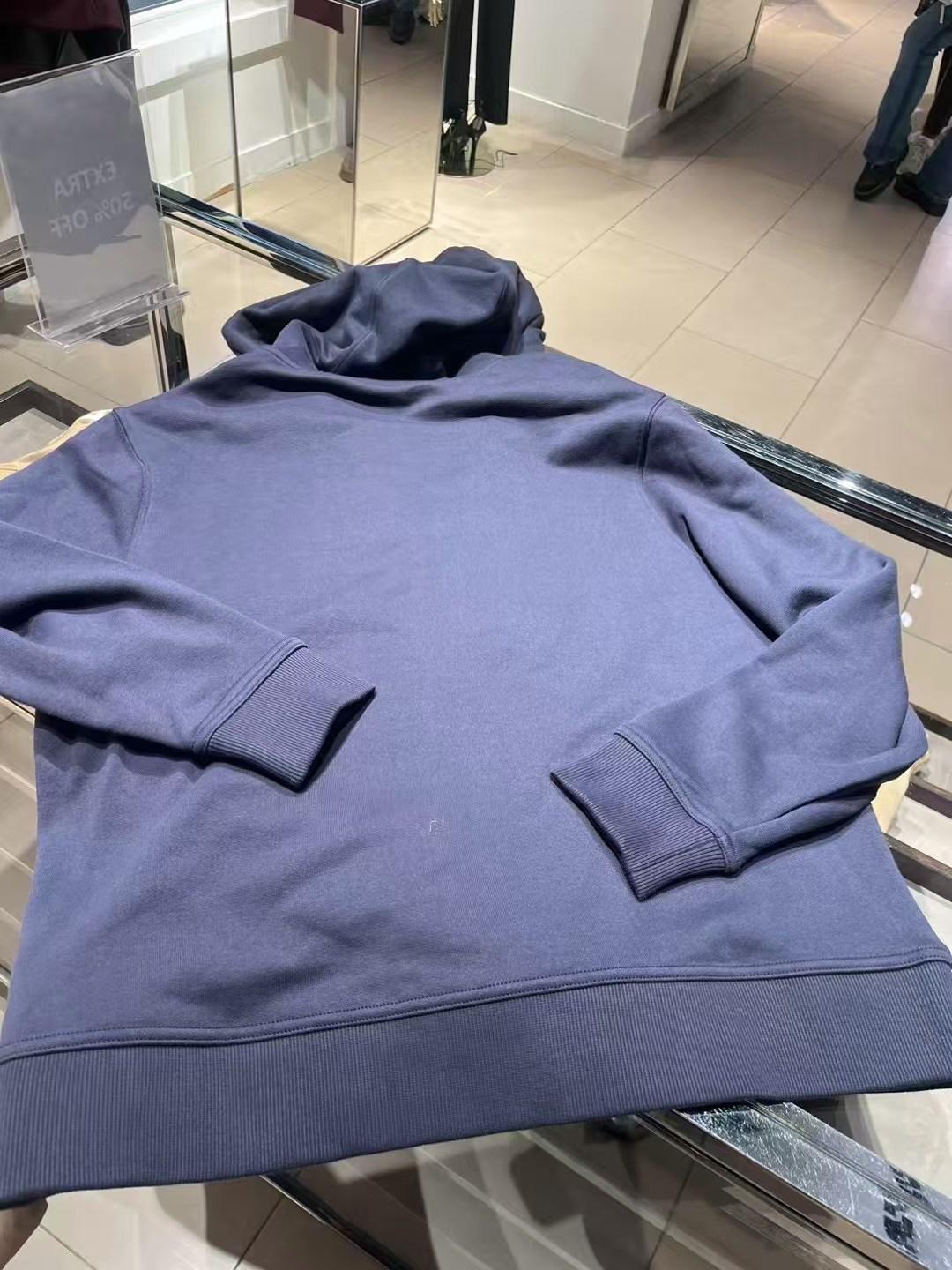 預購 Burberry🌈🌈折扣款 女士連帽拉鍊衛衣 深藍色 Sale