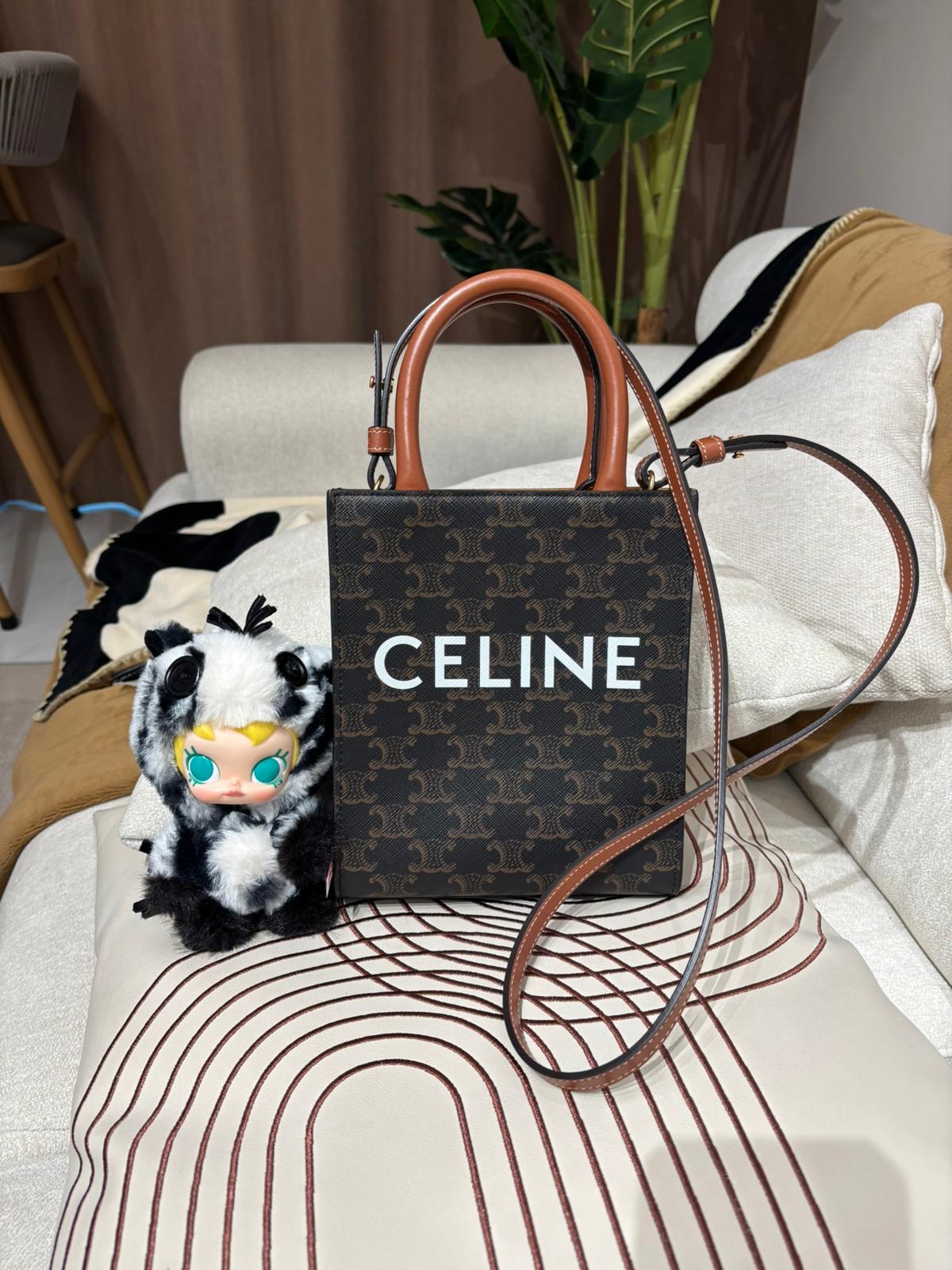 Celine mini vertical cabas tote bag 100%Authentic,98%New ✅dust bag 